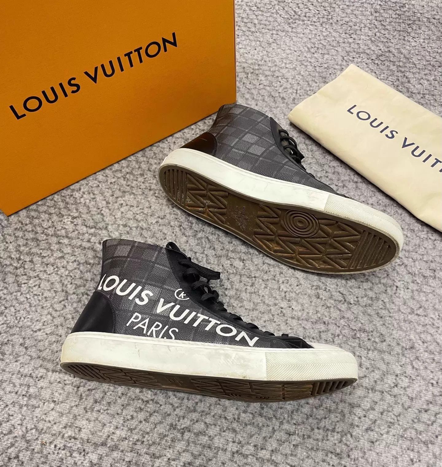 Louis Vuitton LV Calfskin High-Top Sneakers US8 Size US 8 / EU 41 - 5 Thumbnail