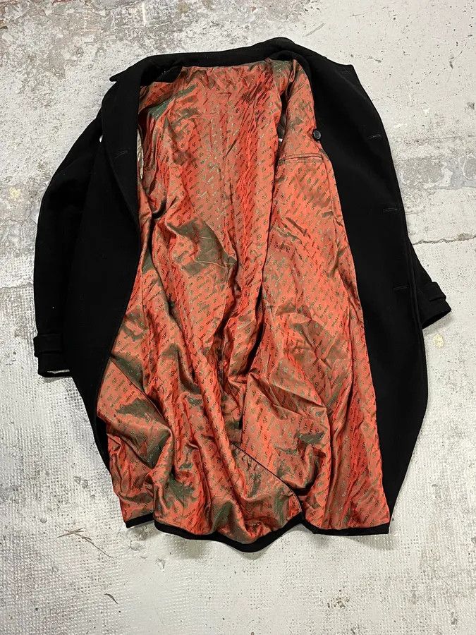 Gianfranco Ferre 2000s Gianfranco Ferré Black Wool Double-Breasted Coat Size US M / EU 48-50 / 2 - 8 Thumbnail