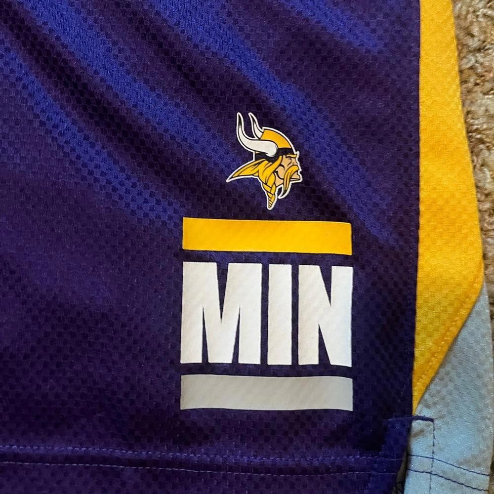 Nike Nike Minnesota Vikings Purple Broadcast Shorts Size US 32 / EU 48 - 3 Thumbnail