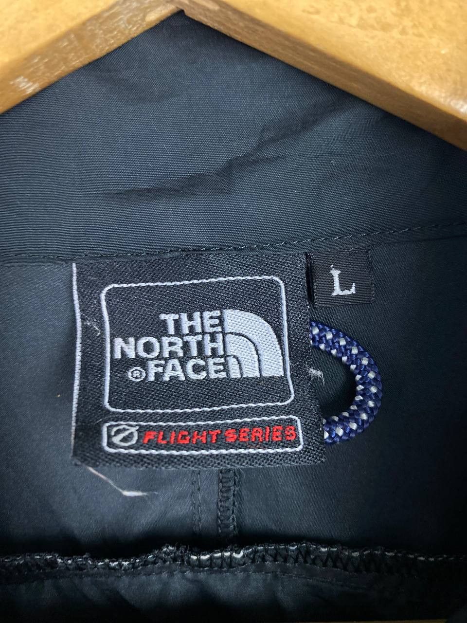 The North Face the north face flight series light jacket nice design Size US L / EU 52-54 / 3 - 7 Thumbnail