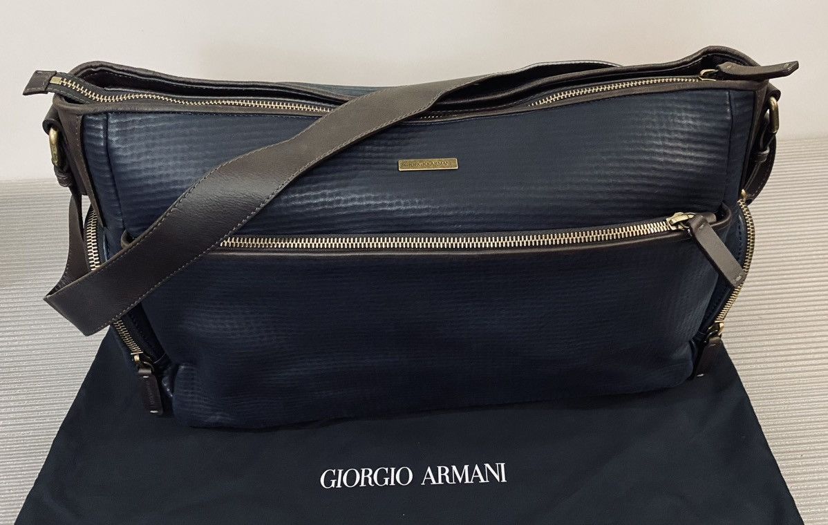 Giorgio Armani GA 🇮🇹 dk bleu dimpled lambskin carry on travel bag unisex NEW Size ONE SIZE - 1 Thumbnail