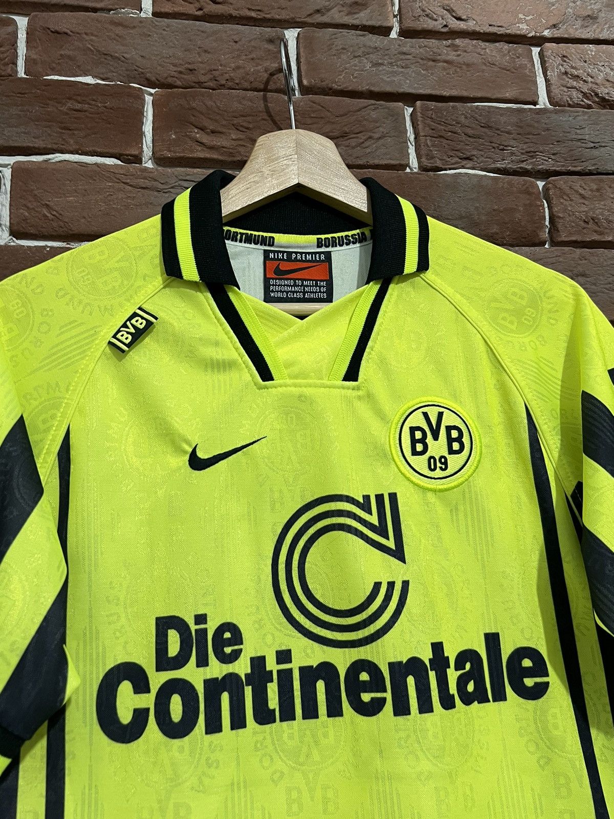 Nike × Vintage 90s Borussia Dortmund #10 Nike Vintage Soccer Jersey Footbal Size US S / EU 44-46 / 1 - 3 Thumbnail