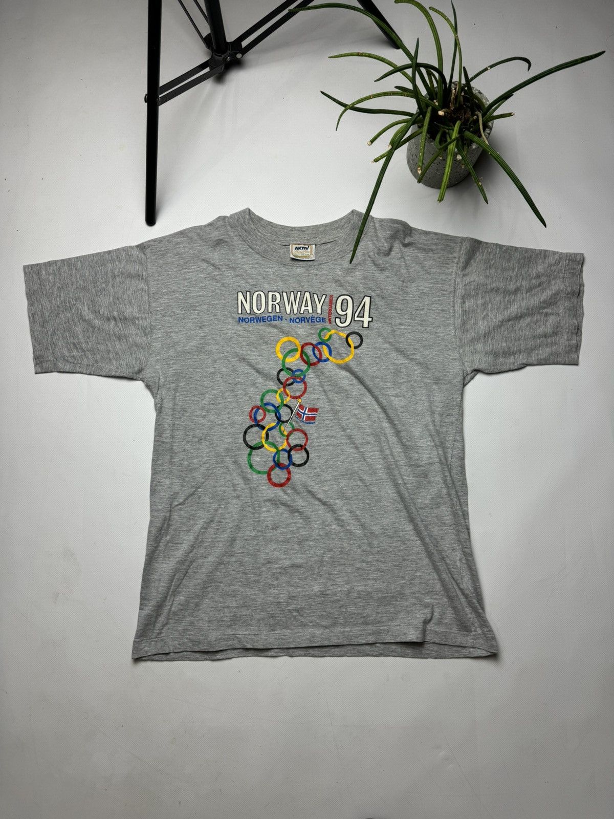 Dale Of Norway × Vintage Rare Vintage t shirt activ Norway 1994 y2k Size US L / EU 52-54 / 3 - 1 Thumbnail