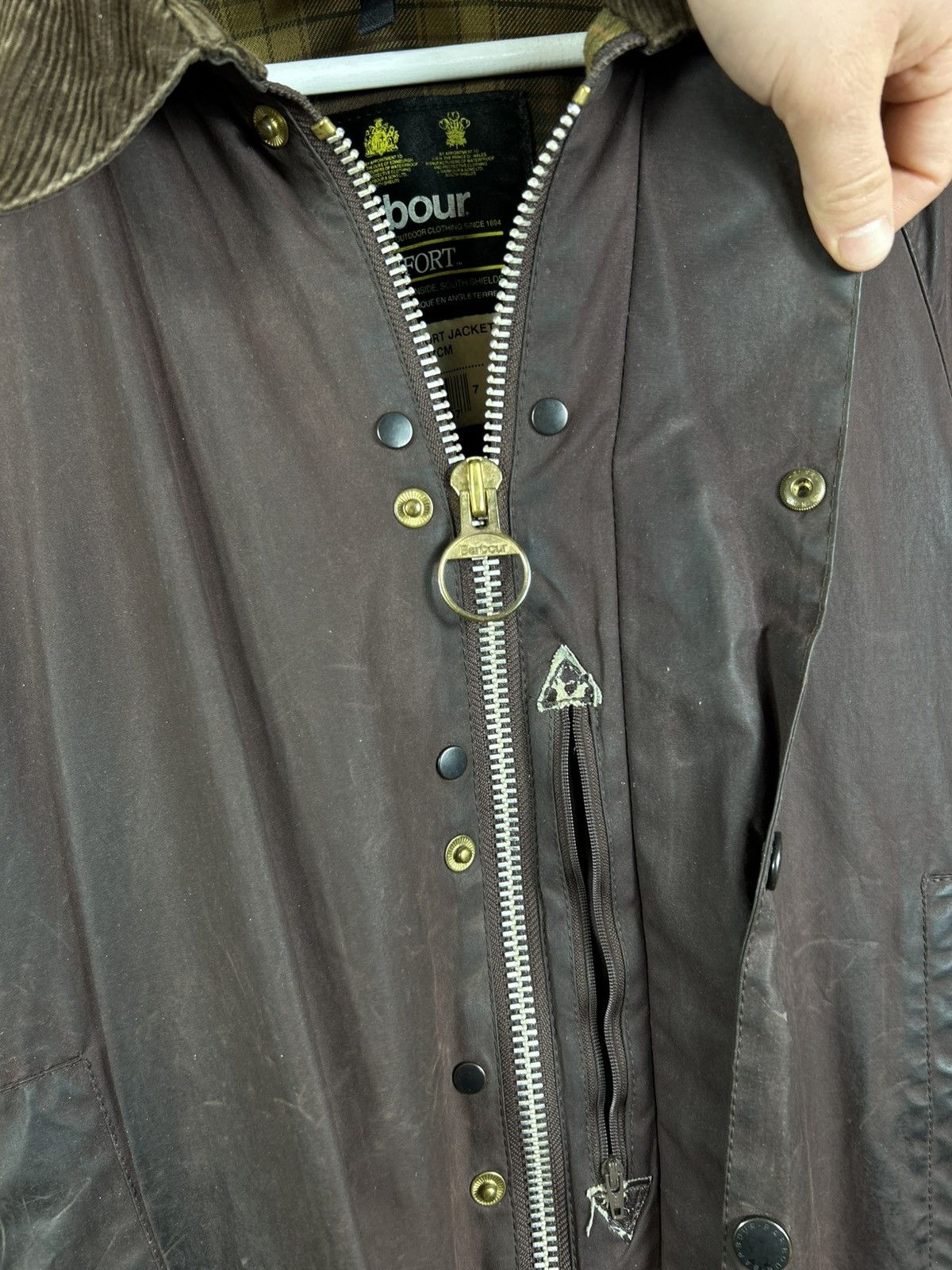 Barbour Vintage Barbour Beaufort A190 Waxed Jacket England Size C42 Size US L / EU 52-54 / 3 - 13 Thumbnail