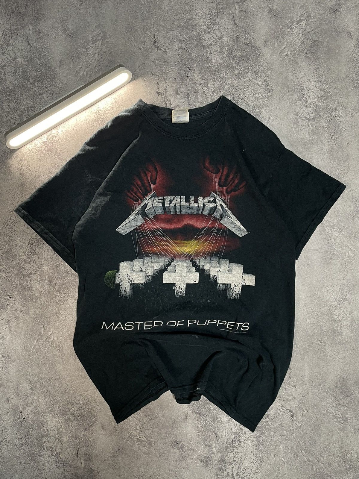 Band Tees Metallica Master of Puppets Y2K Band Tee M 2007 Size US M / EU 48-50 / 2 - 1 Thumbnail
