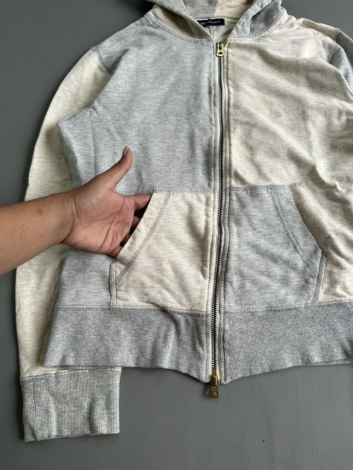 20471120 URBAN RESEARCH COLOR BLOCK ZIP UP HOODIE IFSIX LGB STYLE Size US M / EU 48-50 / 2 - 5 Thumbnail