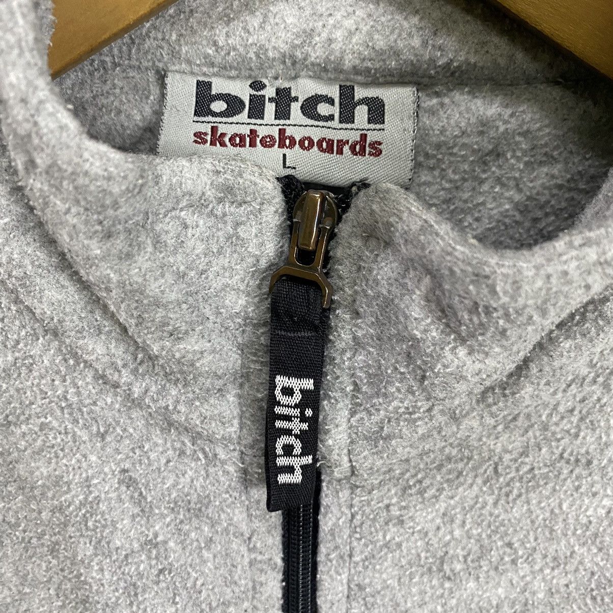Vintage Vintage Bitch Skateboard fleece jacket Size US L / EU 52-54 / 3 - 12 Thumbnail