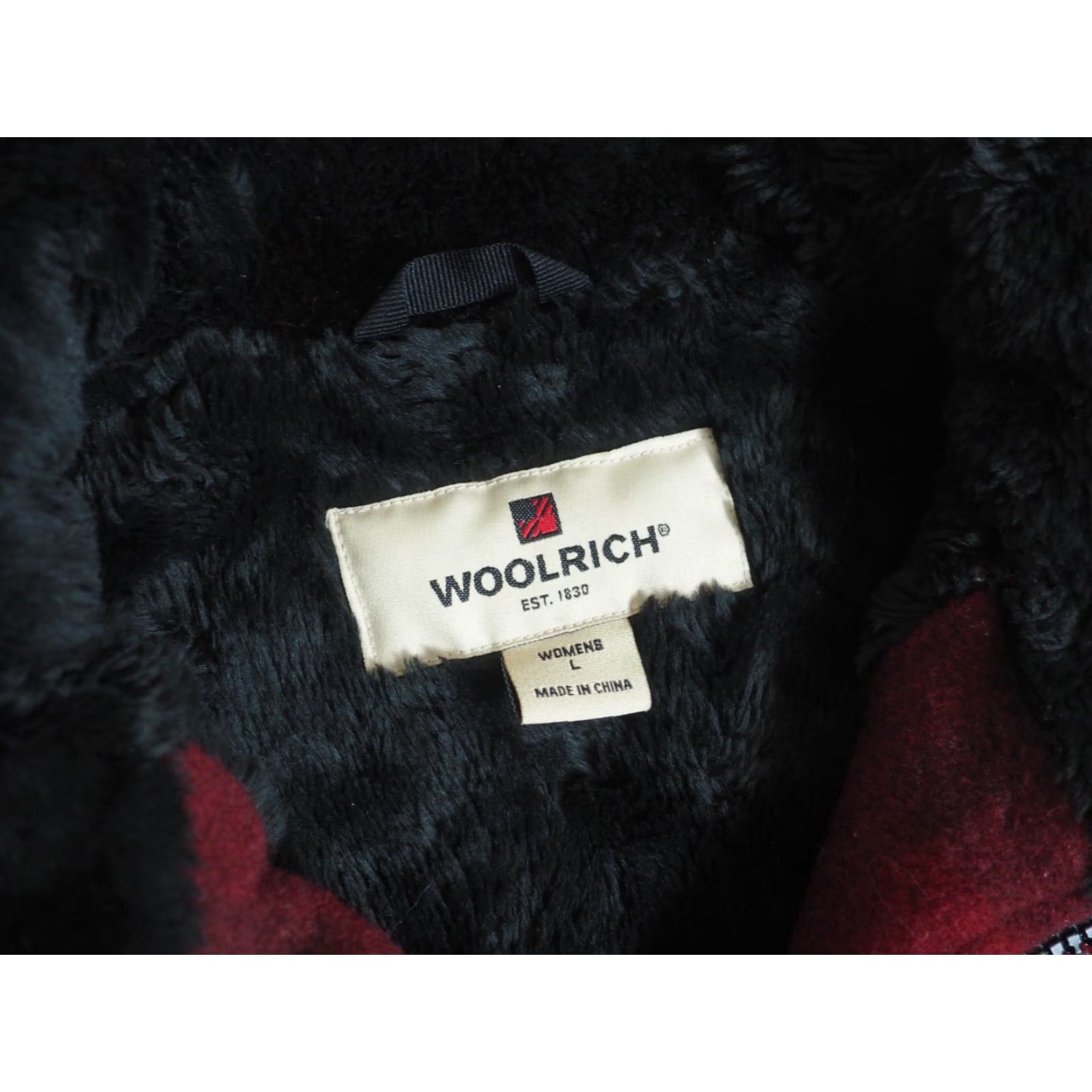 Vintage Woolrich Vest Womens L Wool Blend Full Zip Plaid Shearling Lined Wool Red-Black External Zip Vest Womens L Size L / US 10 / IT 46 - 5 Thumbnail