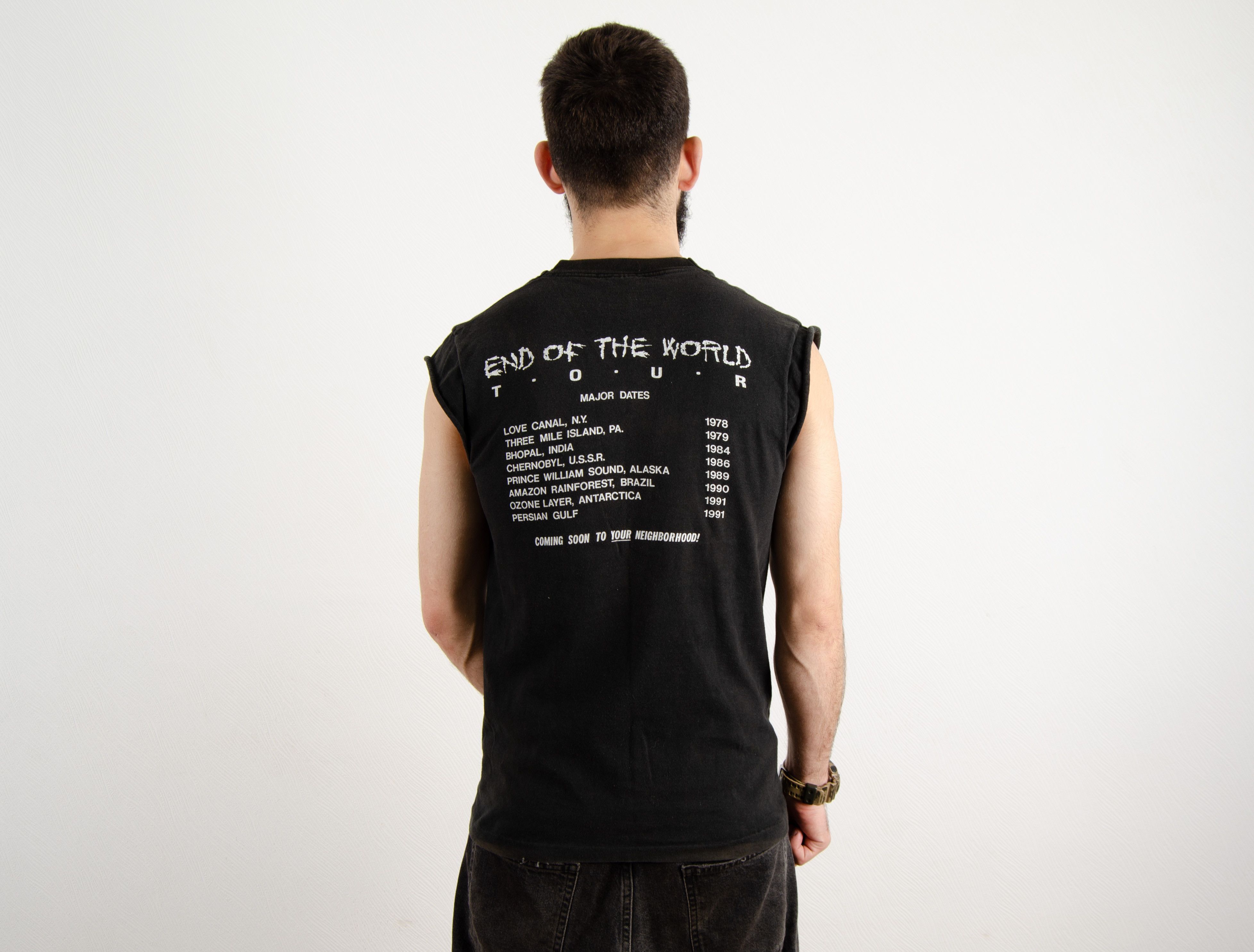 Band Tees Vintage FOTL Apocalypse Tour Graphic T Shirt Tank Skeleton Size US M / EU 48-50 / 2 - 3 Thumbnail