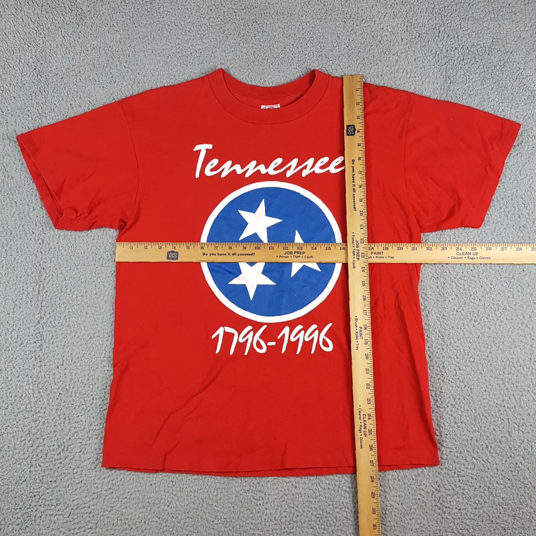 Delta VINTAGE Tennessee 300 Year Anniversary Men's L T Shirt TN Delta Red Cotton 90s 00s USA Embroidered Logo Crew Neck Short Sleeve State Size US L / EU 52-54 / 3 - 7 Thumbnail