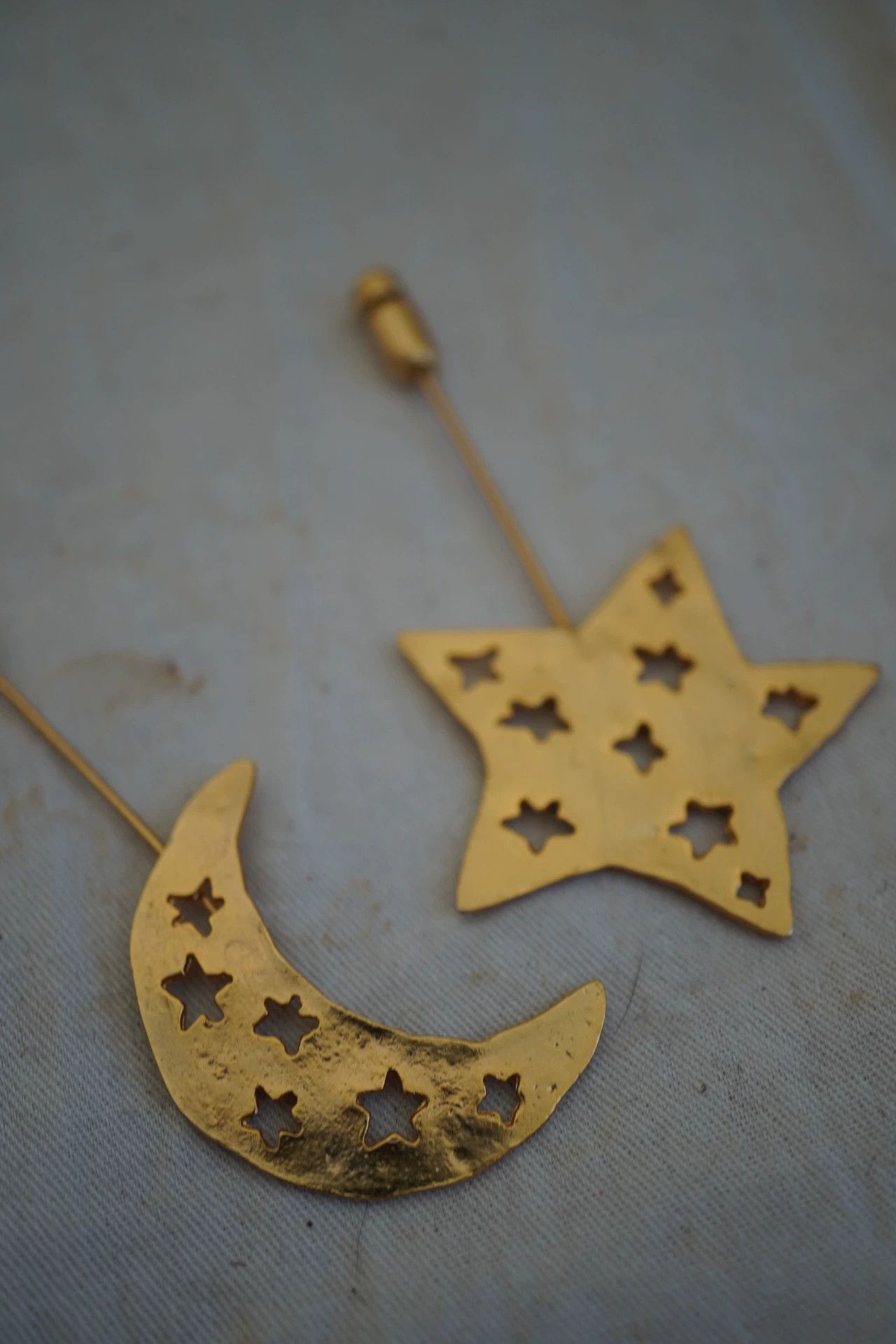 Kenzo Kenzo 80s Star Moon Brooch 9/10 Textured 3.5cm Size ONE SIZE - 4 Thumbnail