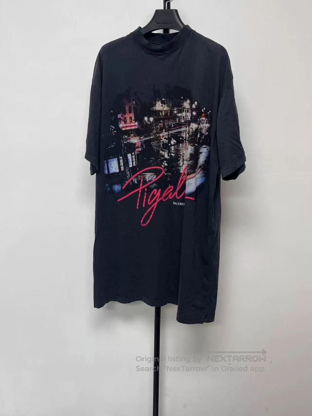 Balenciaga Balenciaga Logo Print Crewneck Casual T-Shirt. Size US S / EU 44-46 / 1 - 1 Thumbnail