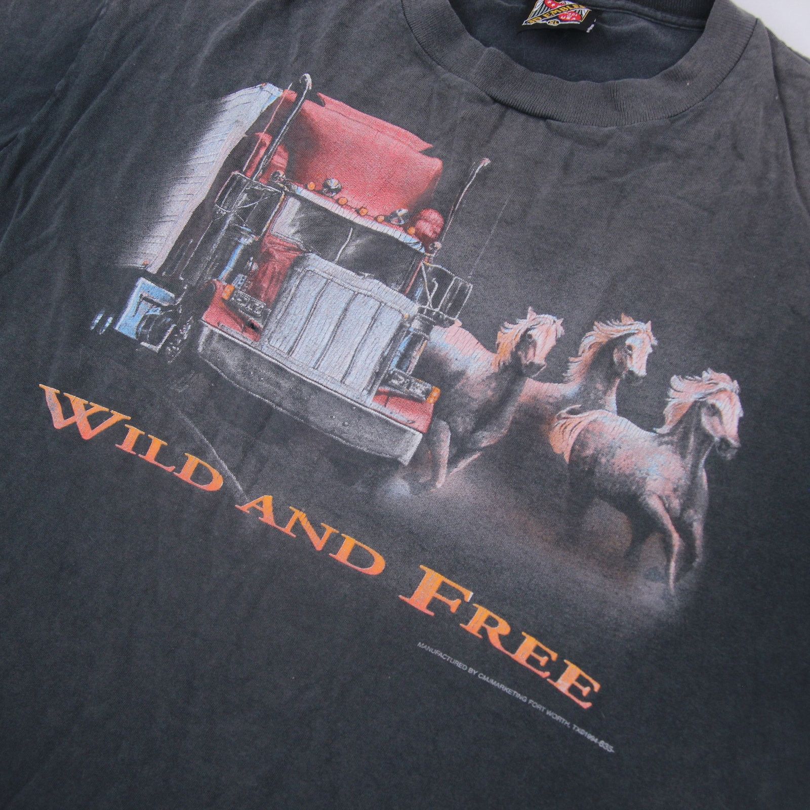 Vintage Vintage 3D Emblem "Wild and Free" Graphic T Shirt Size US XL / EU 56 / 4 - 2 Thumbnail