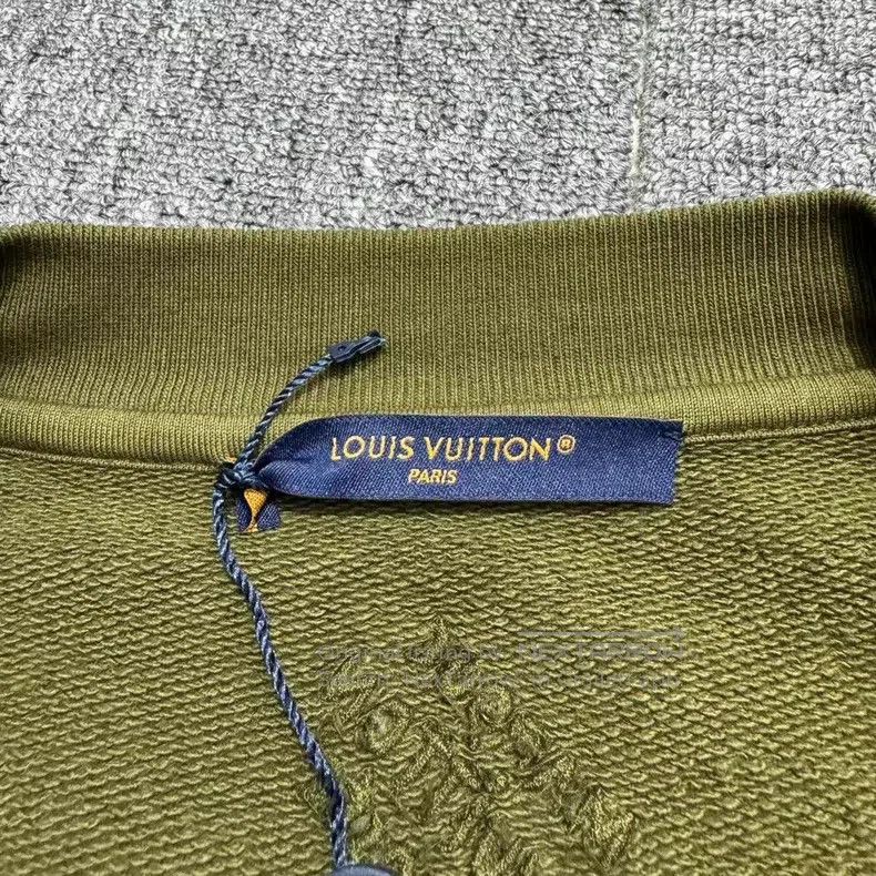 Other Louis Vuitton Fei Dong Letter Sweatshirt Size US L / EU 52-54 / 3 - 4 Thumbnail