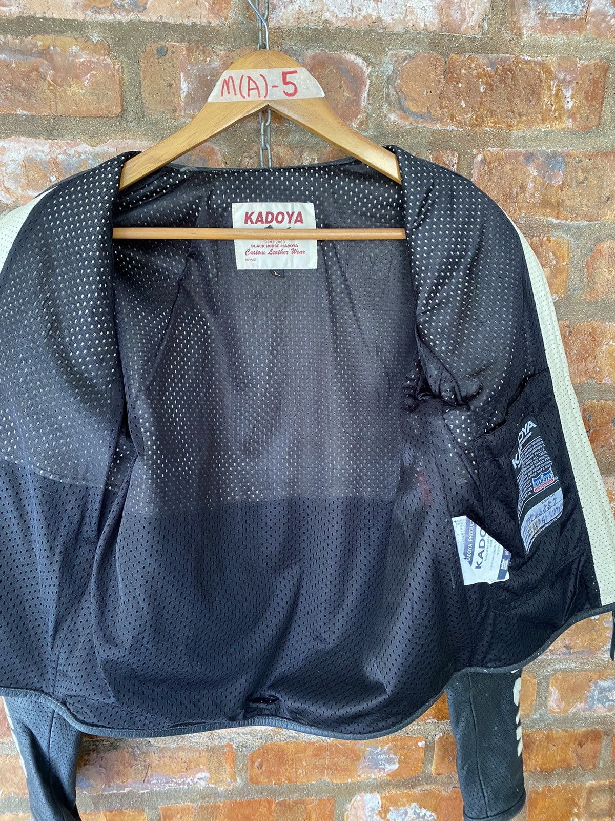 Kadoya 1990s Kadoya K’s Leather Black Horse Racing Jacket Size US M / EU 48-50 / 2 - 18 Thumbnail
