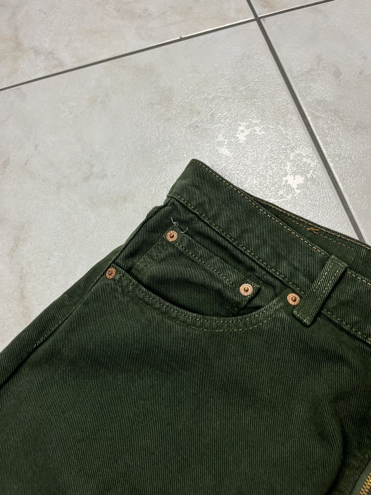 Levi's × Vintage Vintage Levi’s 555 relaxed fit baggy denim jeans y2k pants Size US 36 / EU 52 - 11 Thumbnail