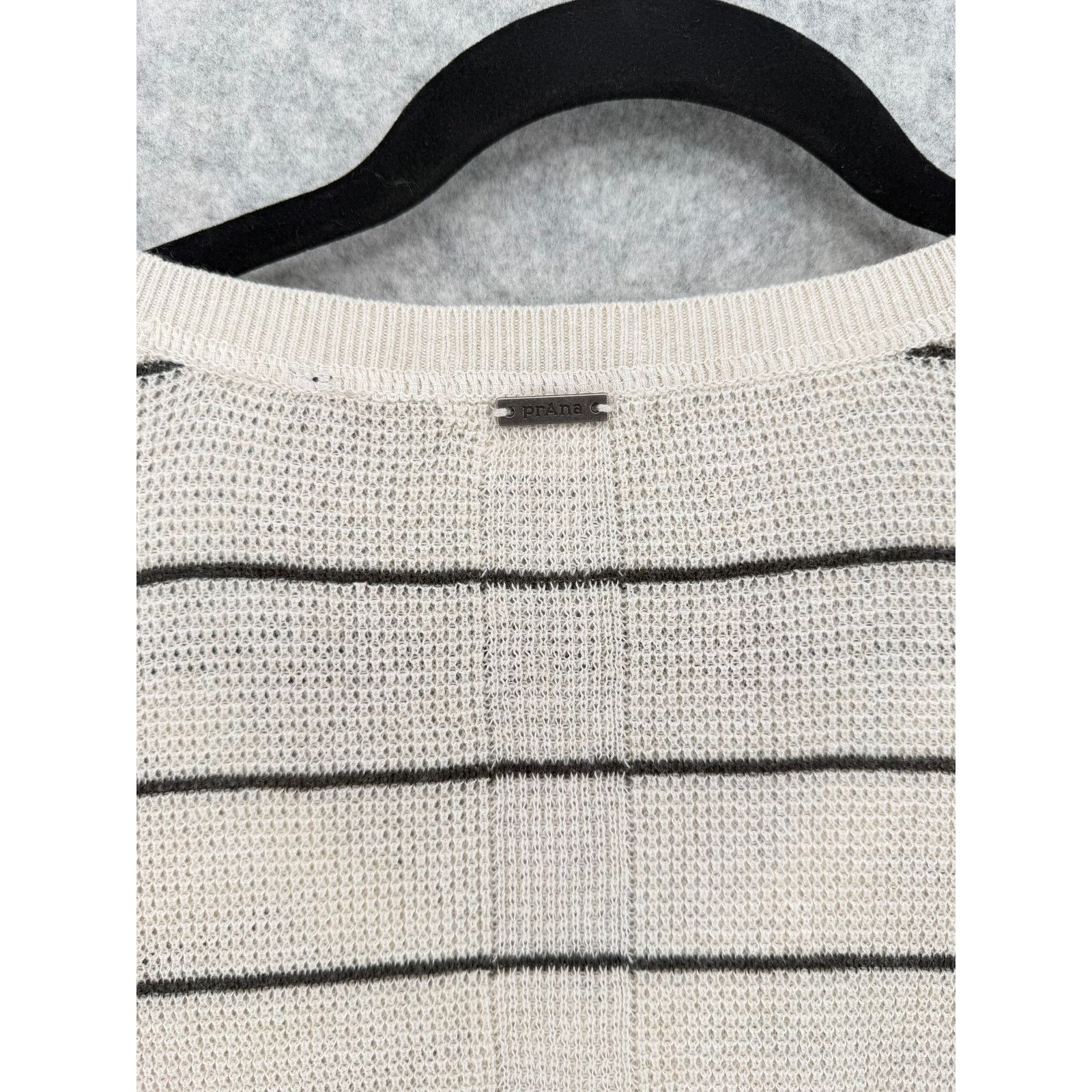 Prana NWT prAna Oatmeal Stripe Milani V-Neck Sweater Size SMALL Size S / US 4 / IT 40 - 5 Thumbnail