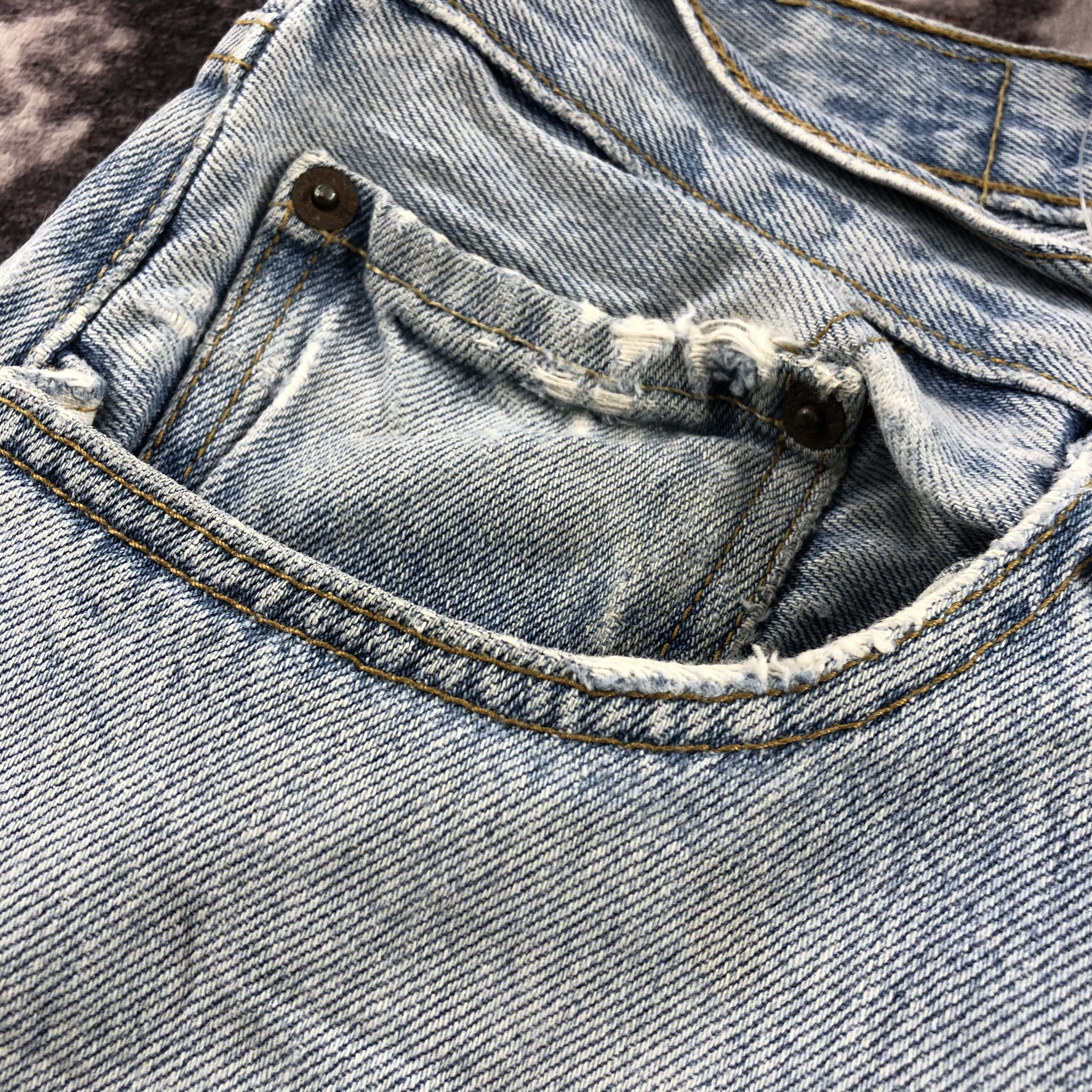 Levi's × Vintage 90s Vintage Light Wash Levis 501 Jeans-JM2842 Size US 38 / EU 54 - 13 Thumbnail