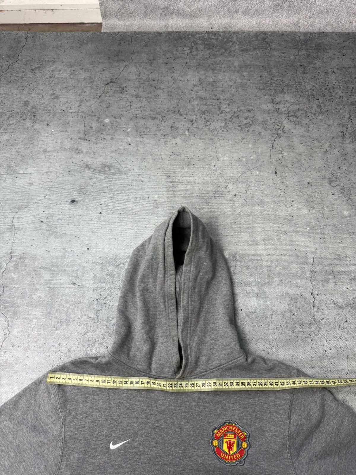 Nike 00s Nike Manchester United Faded Vintage Oversized Hoodie Size US S / EU 44-46 / 1 - 3 Thumbnail