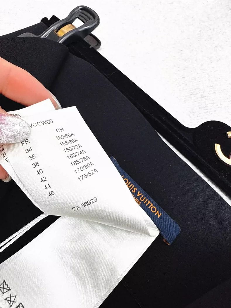 Louis Vuitton LOUIS VUITTON Black White Trim Zip Ski Pants 2504-Nextarrow Size 35" - 7 Thumbnail