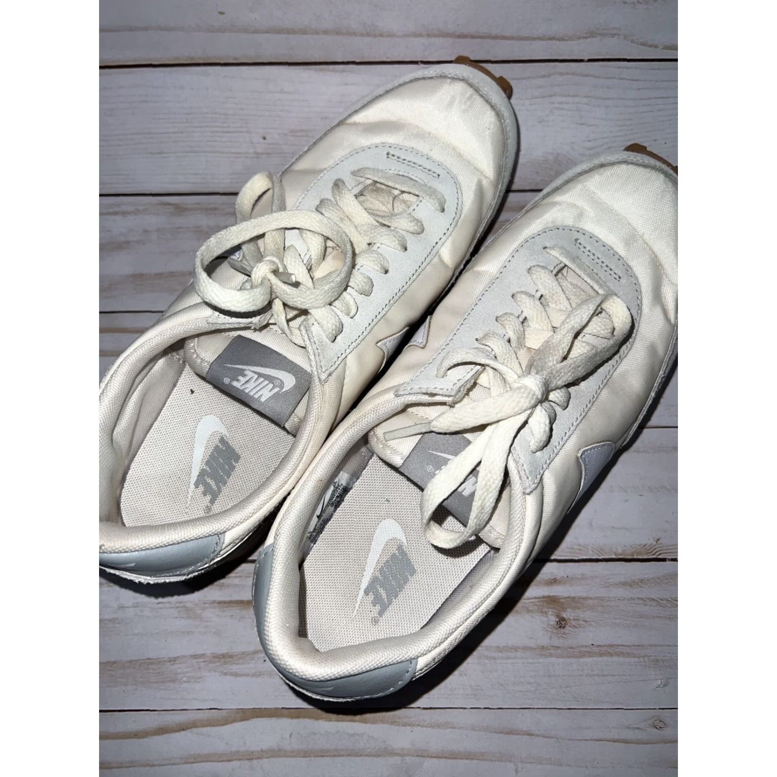 Nike Nike Dbreak DayBreak Women 8.5 Lifestyle CK2351-101 Casual Sneakers Womens Medium Brown 90s Style Size ONE SIZE - 5 Thumbnail