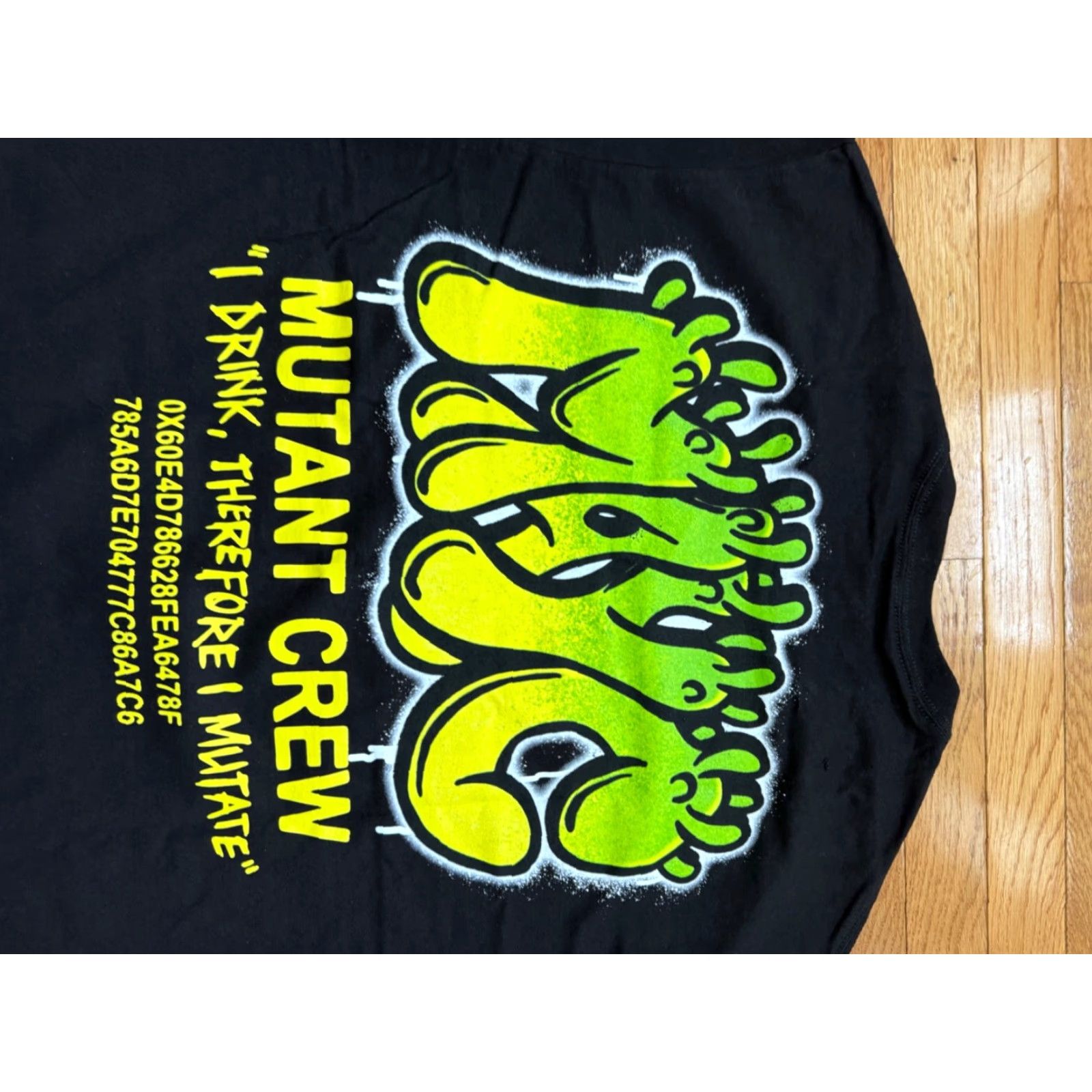 Vintage MAYC Mutant Ape Yacht Club SLIME Tee Shirt BAYC Mens L White Shirt Size US L / EU 52-54 / 3 - 2 Thumbnail