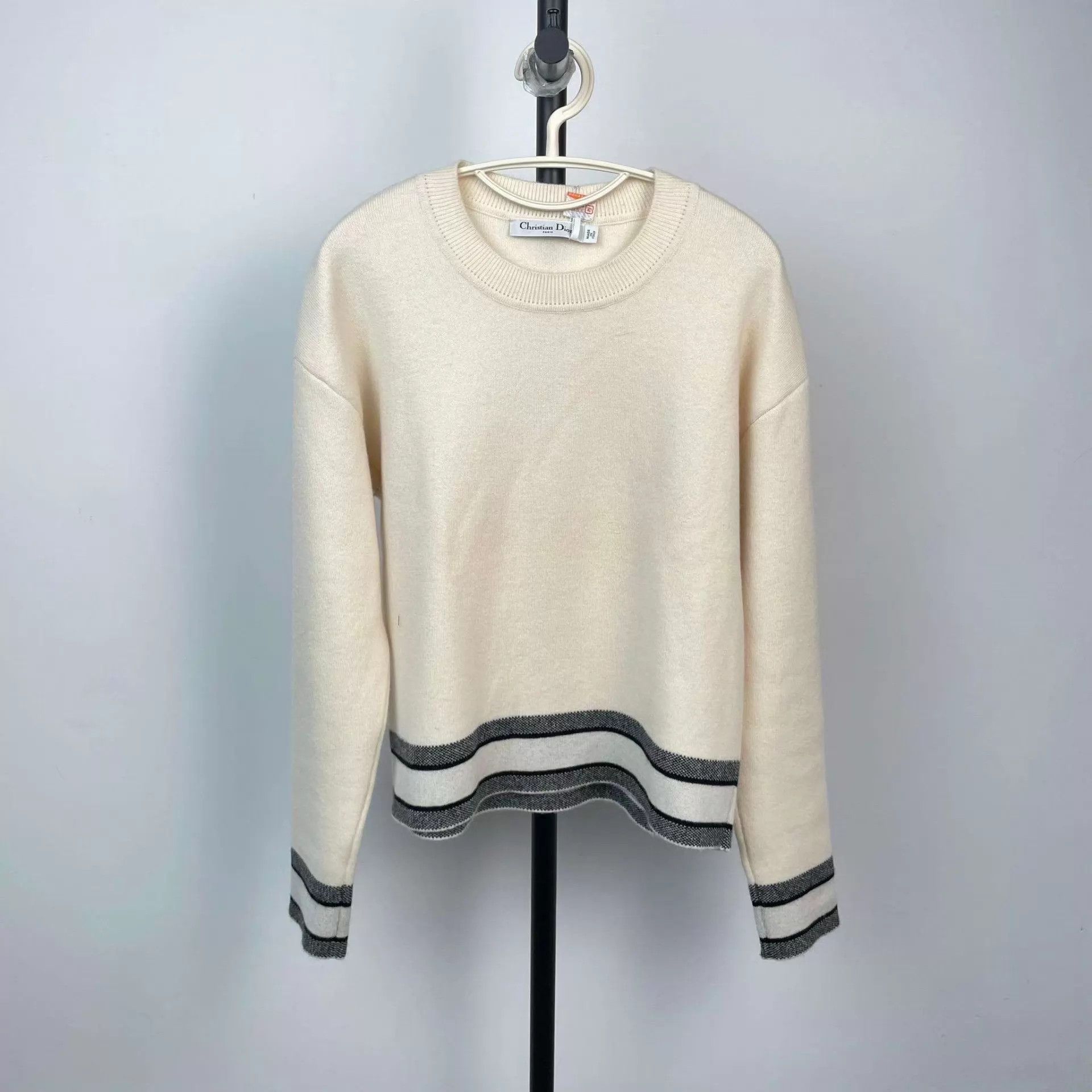 Dior Dior 97 New White Sweater Size 36 Size XS / US 0-2 / IT 36-38 - 1 Thumbnail