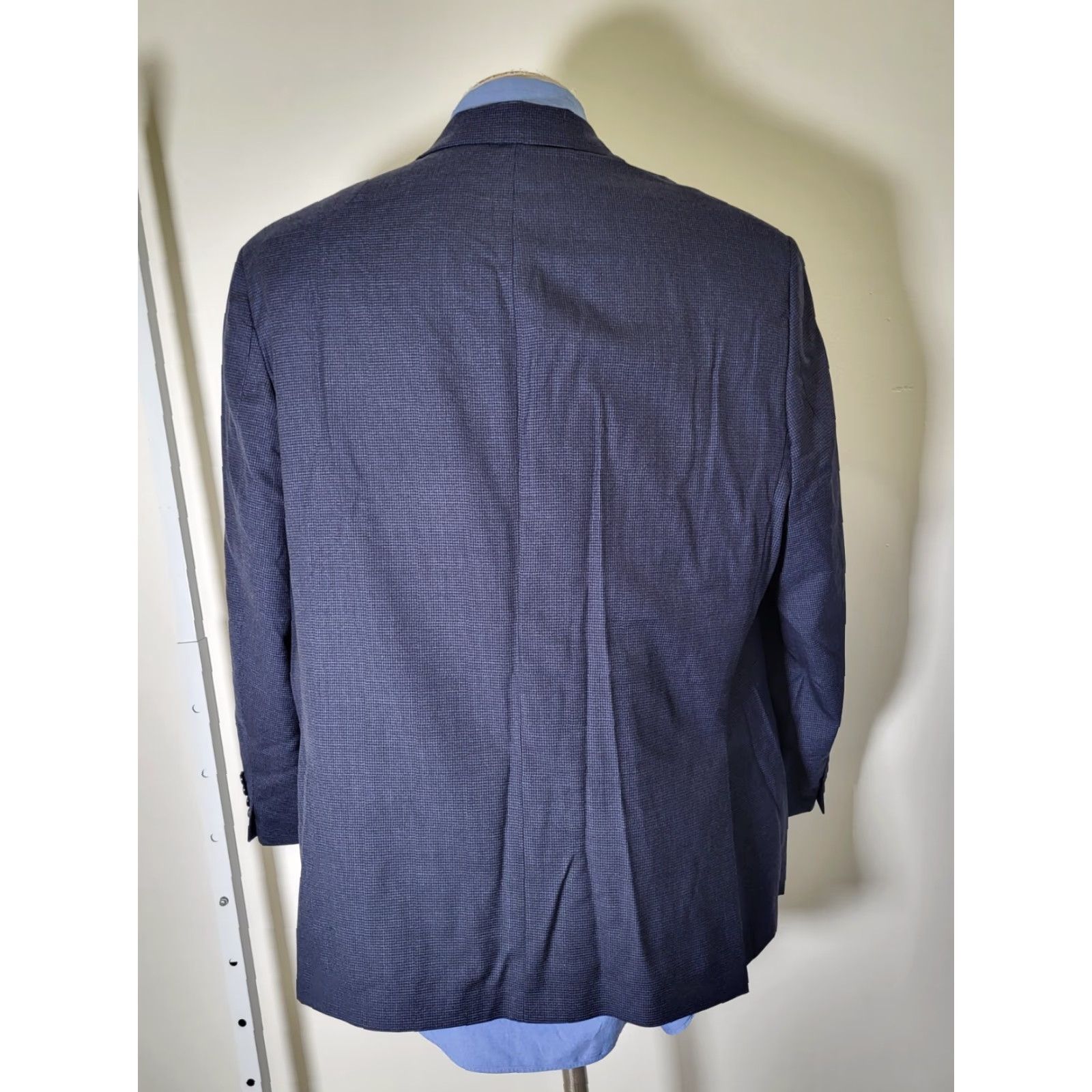 Hart Schaffner Marx Hart Schaffner Marx New York Fit 48R Blue Check 2-Piece Suit Jacket Pants XS? Size 48R - 5 Thumbnail