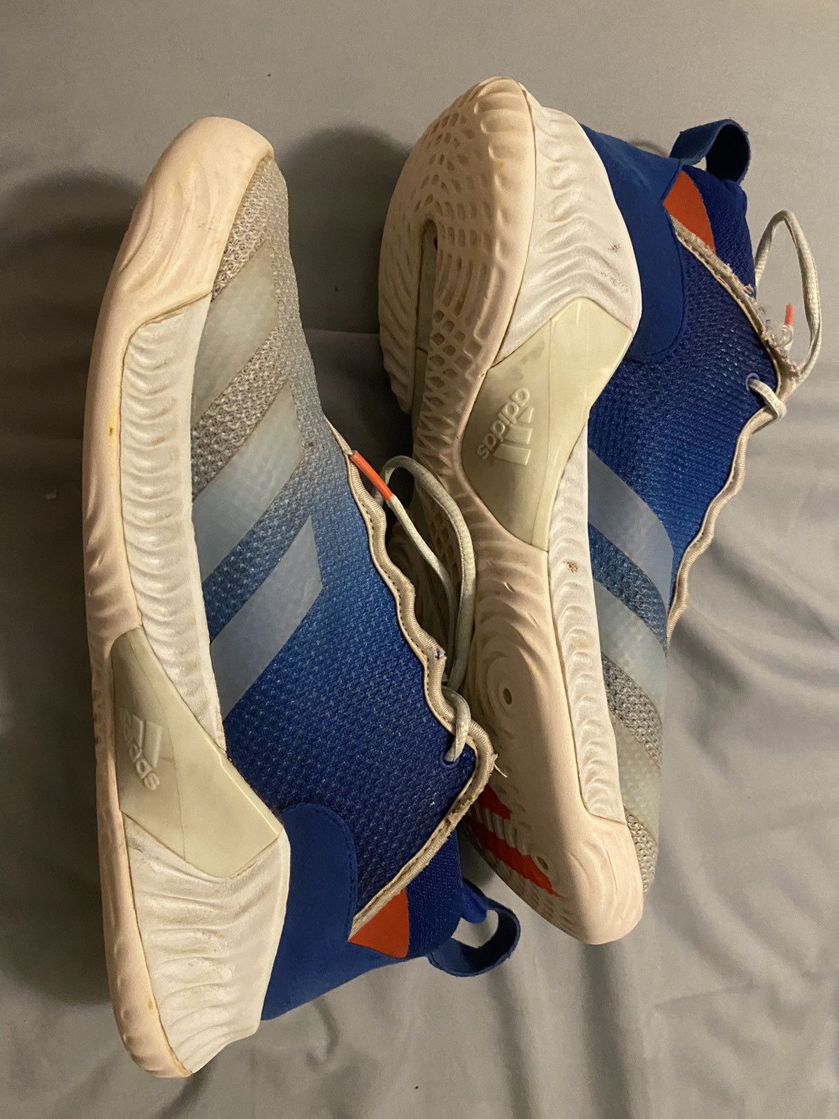 Adidas Adidas basketball shoes Size US 10 / EU 43 - 7 Thumbnail