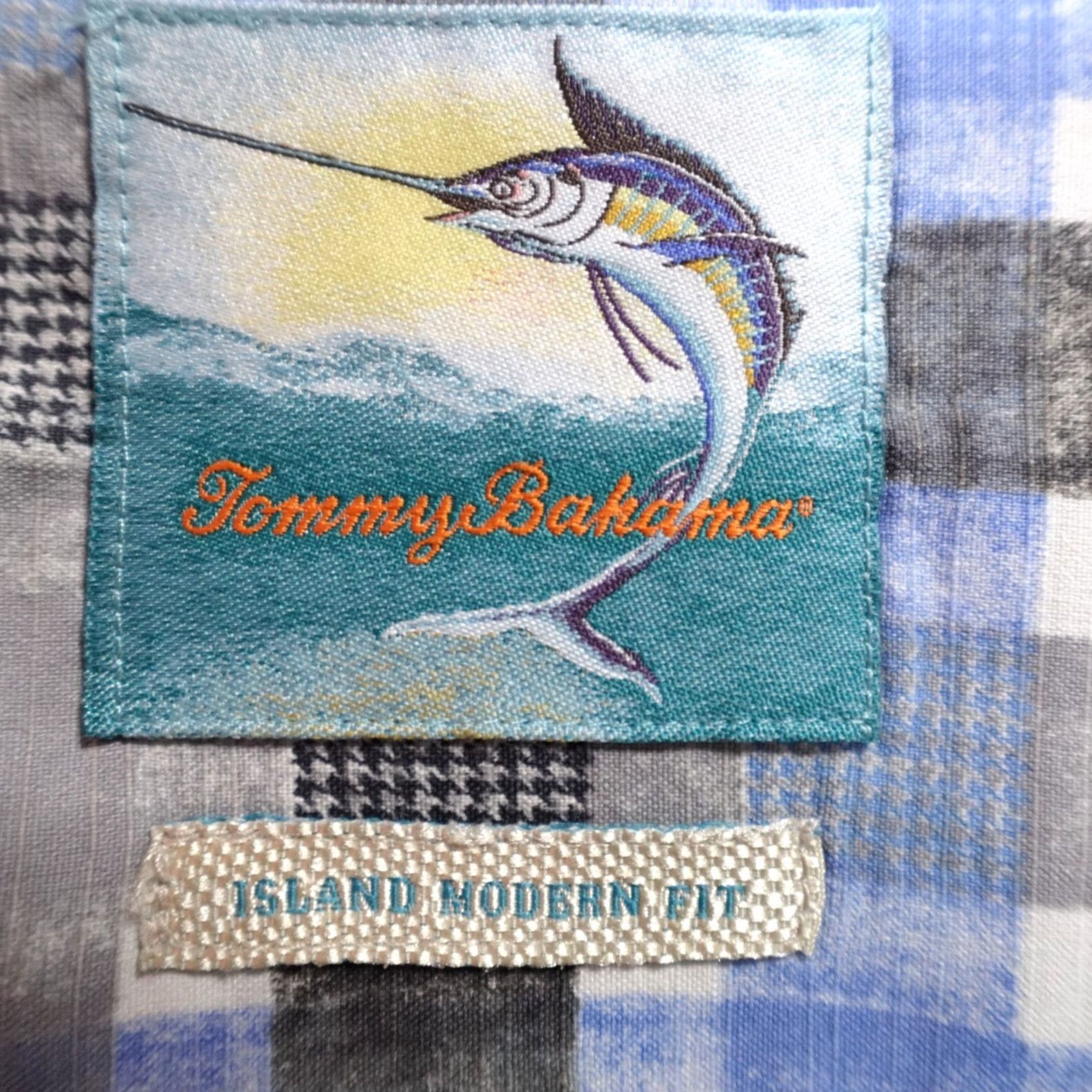 Tommy Bahama VINTAGE Tommy Bahama Shirt 2XL Blue Plaid Camp Loop Collar Silk Blend Island Modern Fit Size US XXL / EU 58 / 5 - 3 Thumbnail