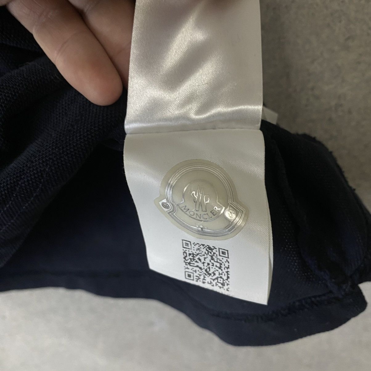 Moncler Moncler Polo Long Sleeve Luxury Size US XL / EU 56 / 4 - 15 Thumbnail