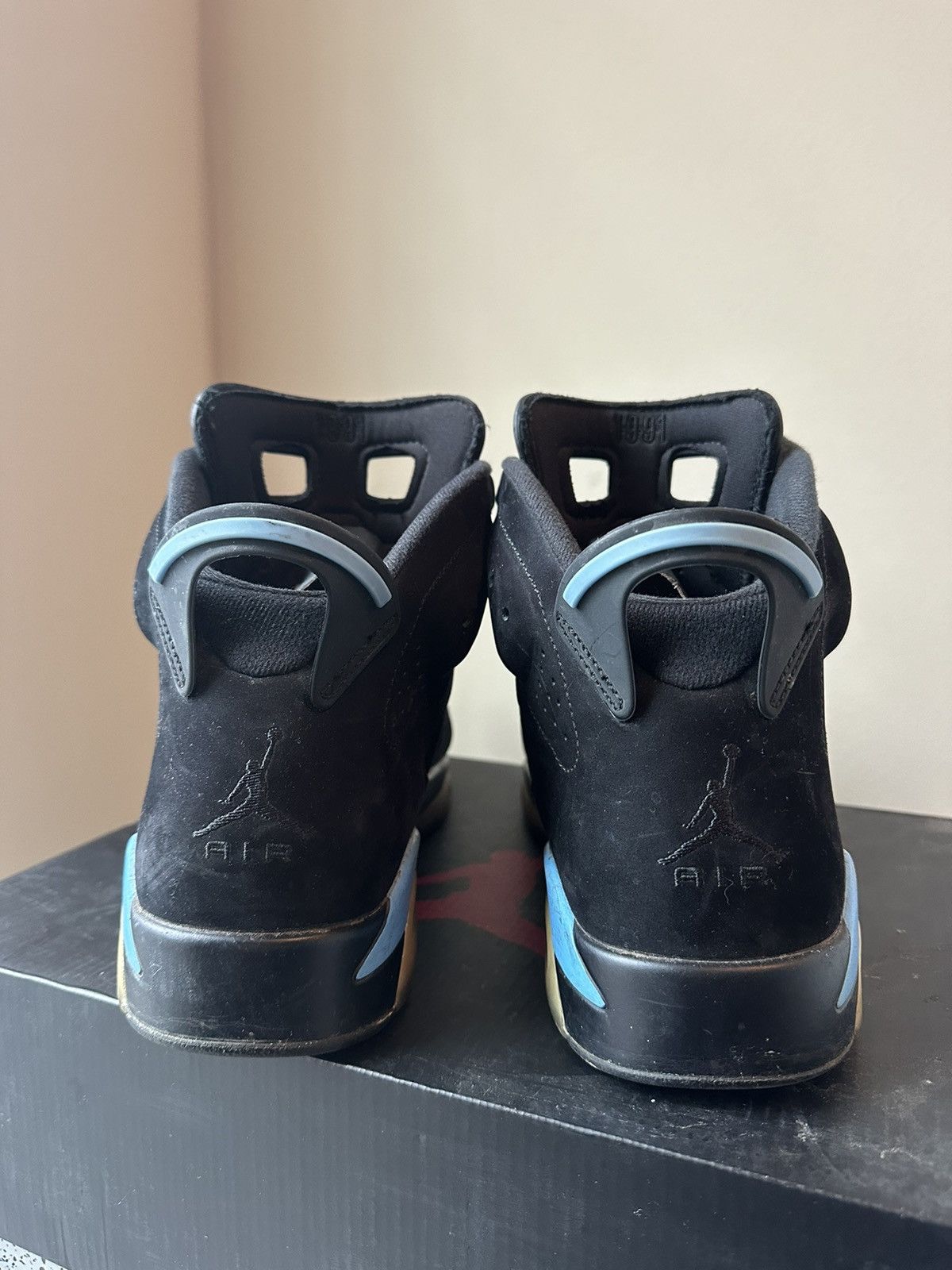 Jordan Brand Jordan 6 UNC Black Size US 11 / EU 44 - 3 Thumbnail