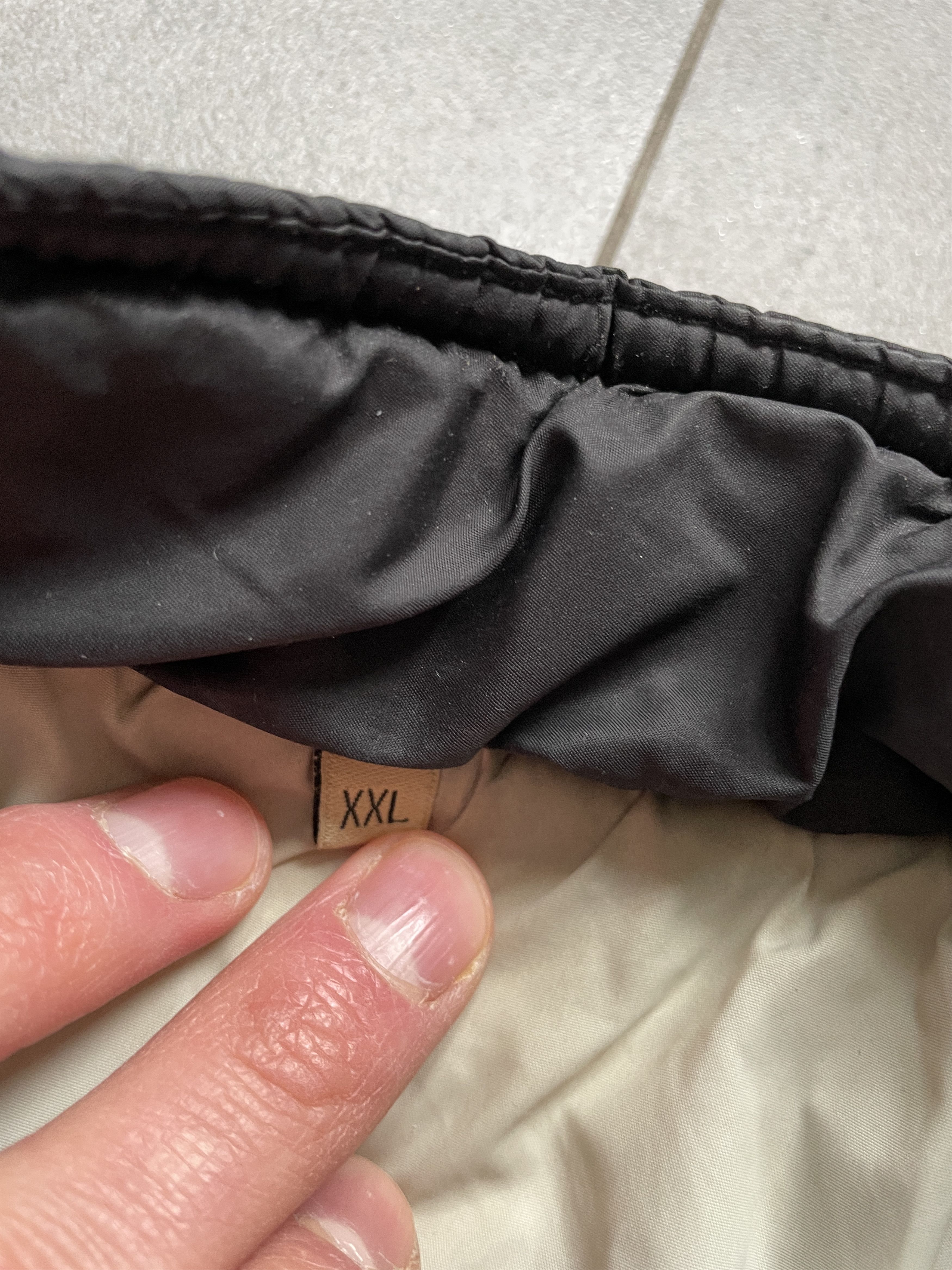 Burberry BURBERRY BLACK NYLON DOWN BOMBER JACKET Size US XL / EU 56 / 4 - 7 Thumbnail