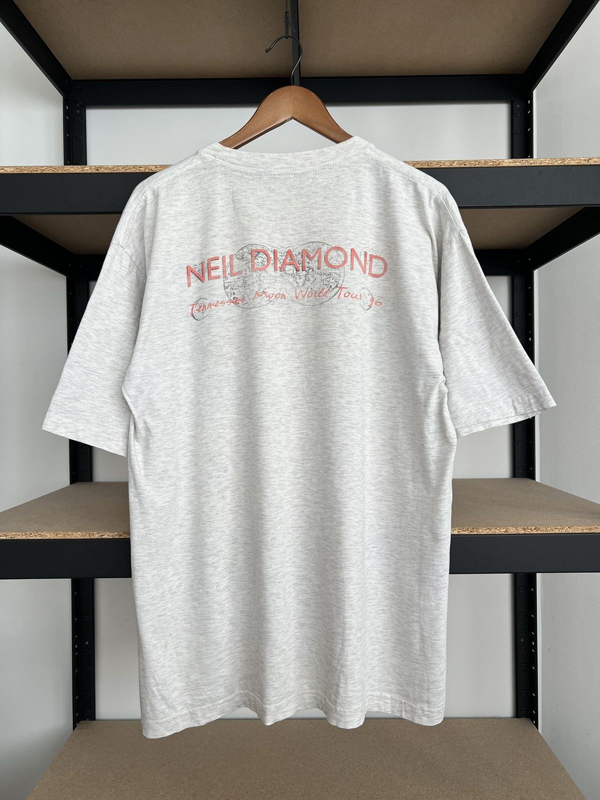 Band Tees Vintage 1996 Neil Diamond Tennessee Moon Tour T-shirt Size US XL / EU 56 / 4 - 2 Thumbnail
