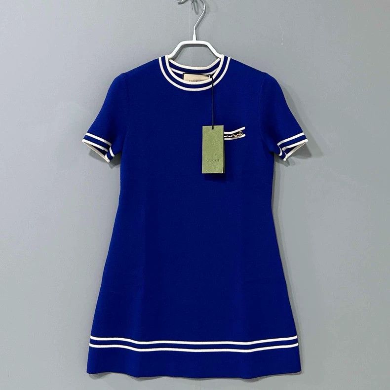 Gucci Gucci Horse buckle logo knitted dress 2506-Nextarrow Size XXS / US 00 / IT 34 - 1 Thumbnail