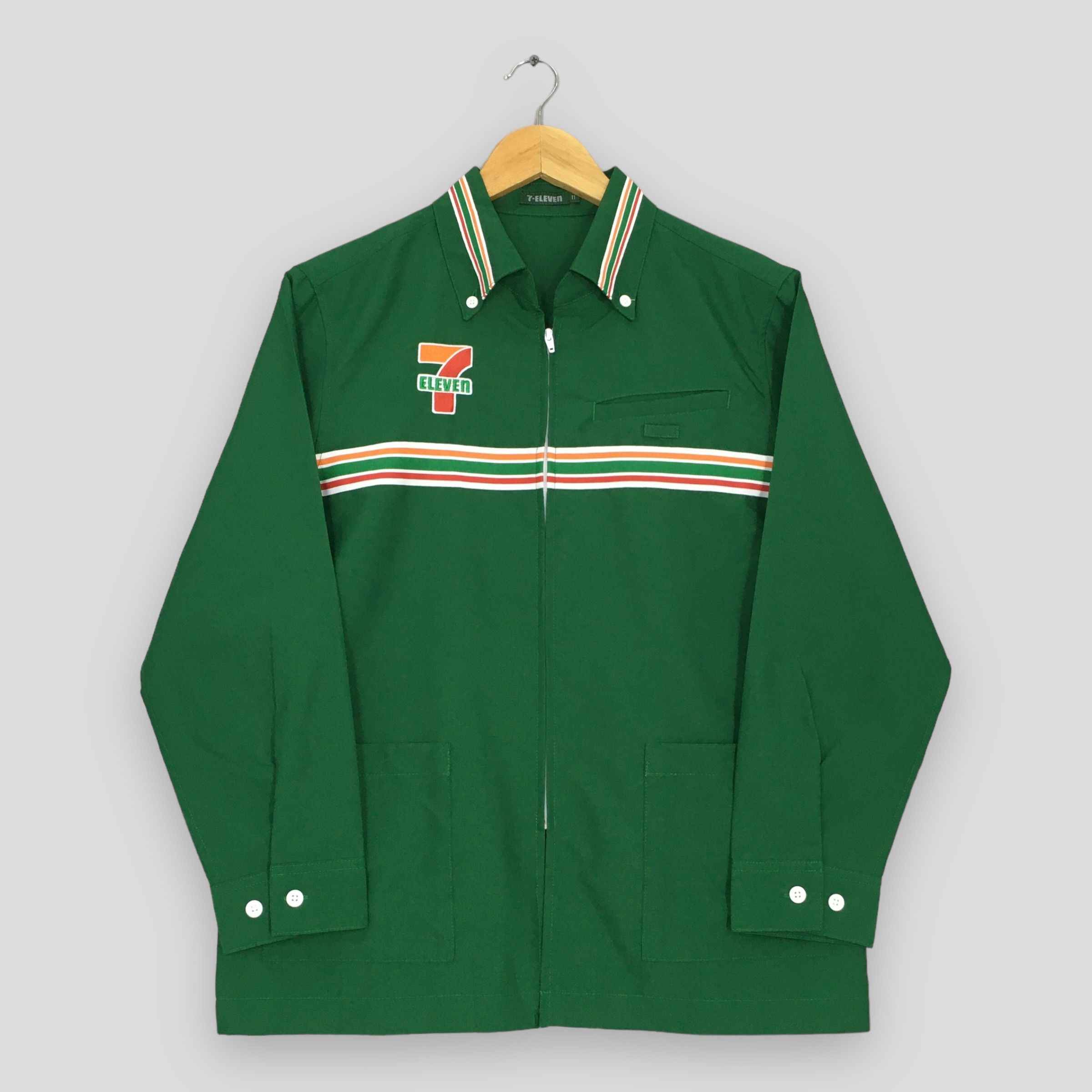 Japanese Brand Vintage 7-Eleven Uniform Workers Shirt Small Size US S / EU 44-46 / 1 - 1 Thumbnail