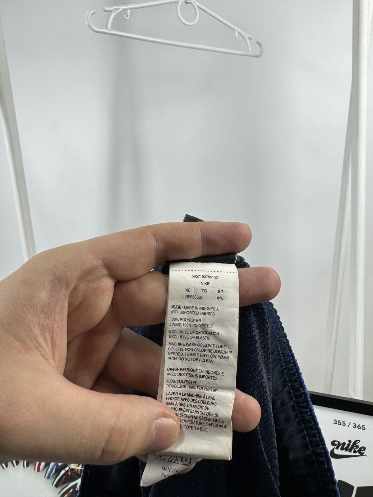 Nike Rare Nike Shorts Size US 36 / EU 52 - 7 Thumbnail