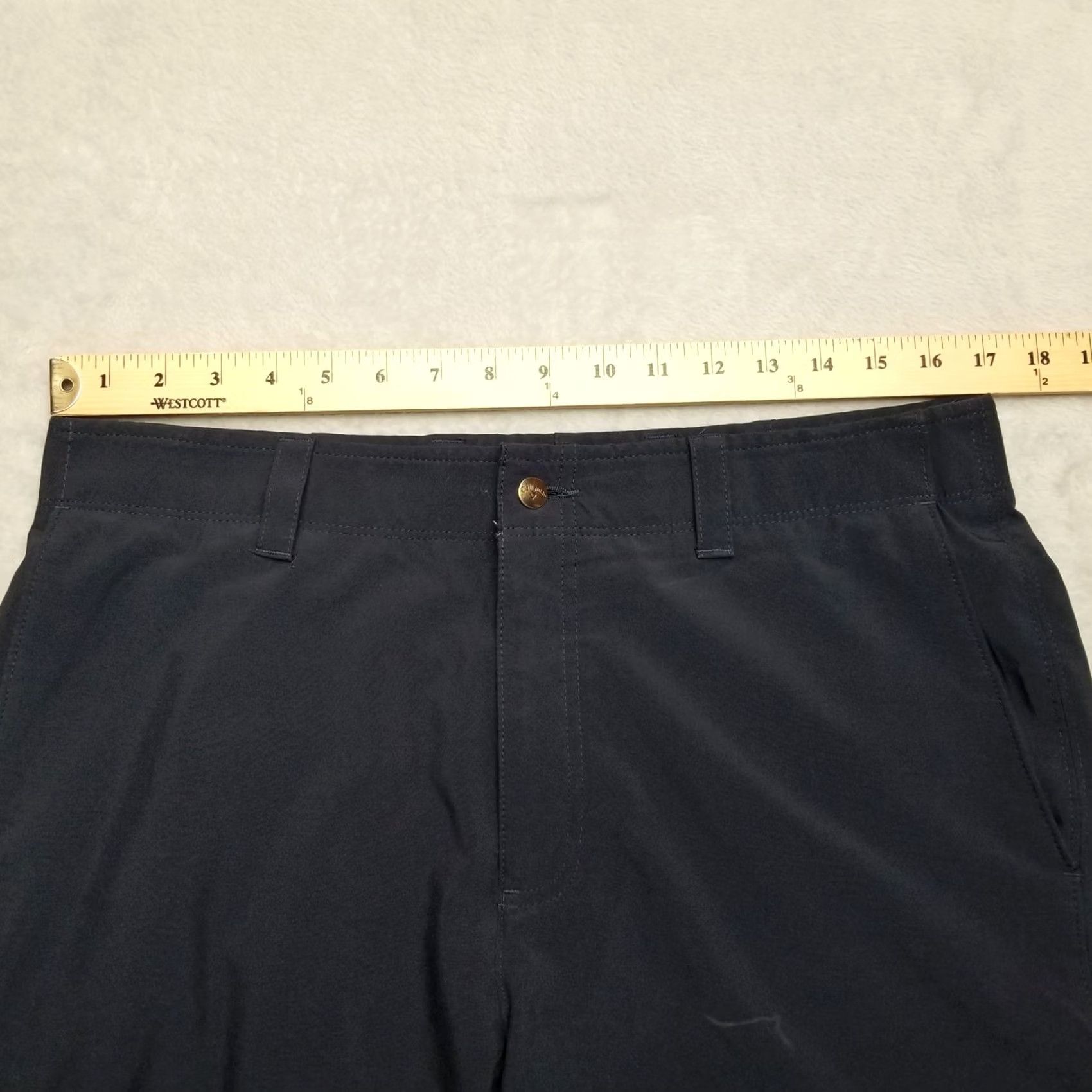 Callaway Callaway Shorts Mens 34x10 Black Flat Front Chino Polyester Performance Golf Casual Belt Loops Pockets Slash Pocket Size US 34 / EU 50 - 7 Thumbnail