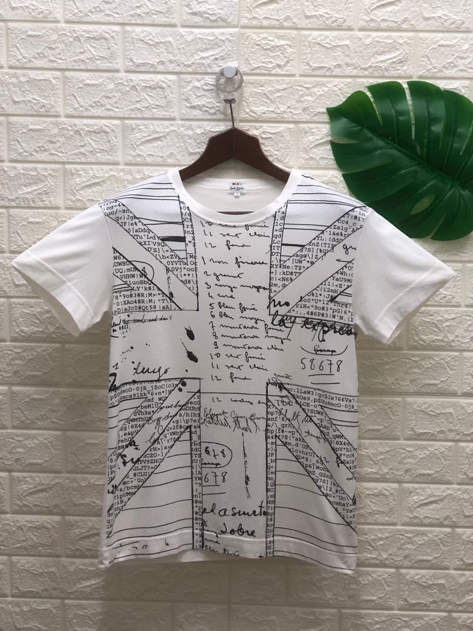 vintage PAUL SMITH LONDON San Isidro Made In Japan T-Shirt