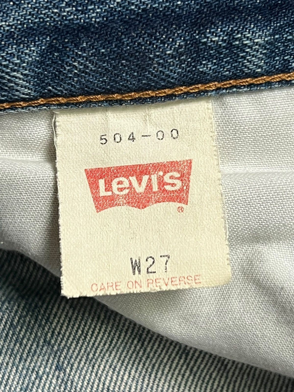 Baggy Vintage 90s Levi’s 504 japan - Faded Wash, Distressed