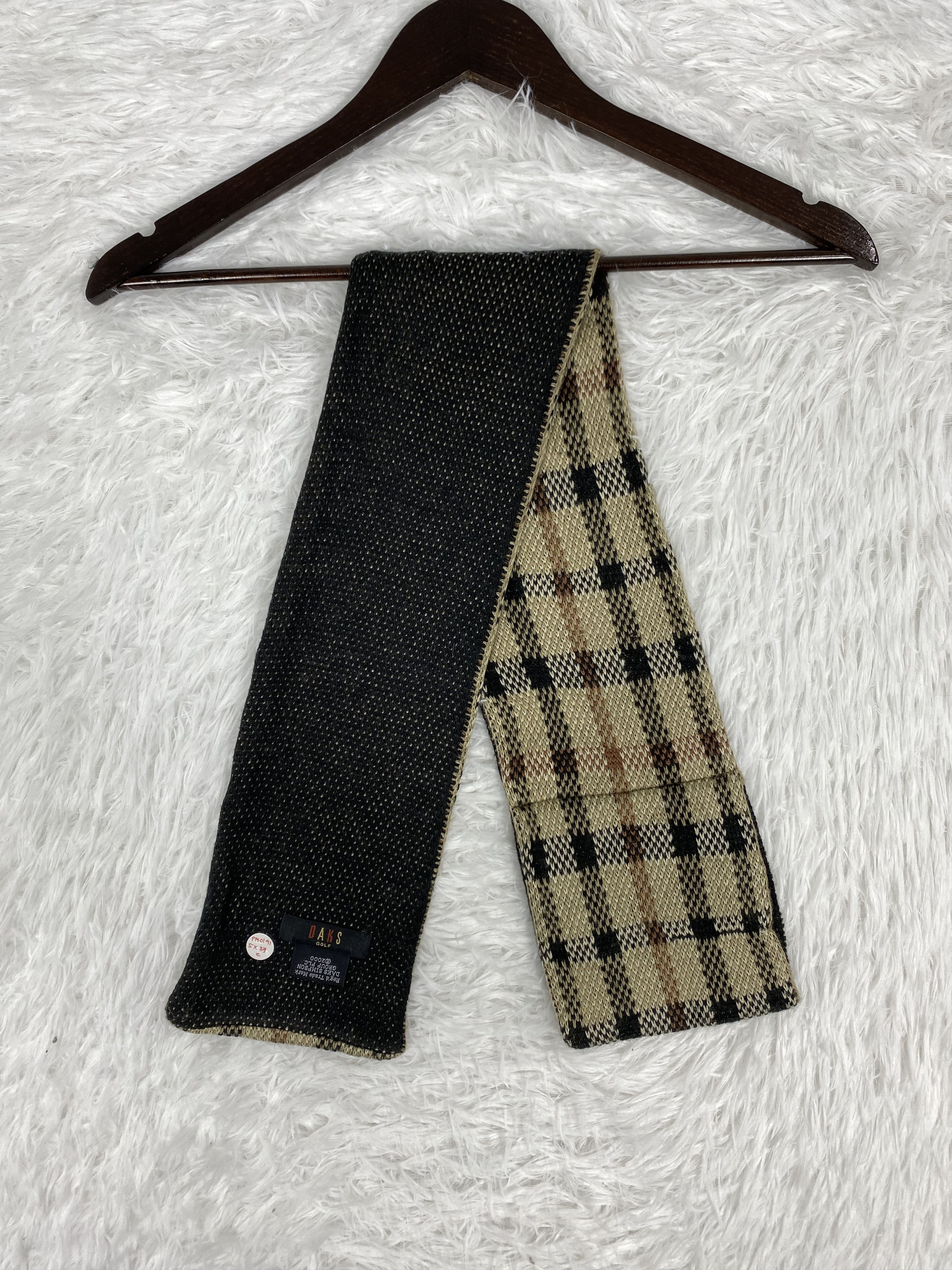 DAKS Vintage Dark Polkadot Scarf / Muffler Neckwear PM0191 Size ONE SIZE - 8 Thumbnail