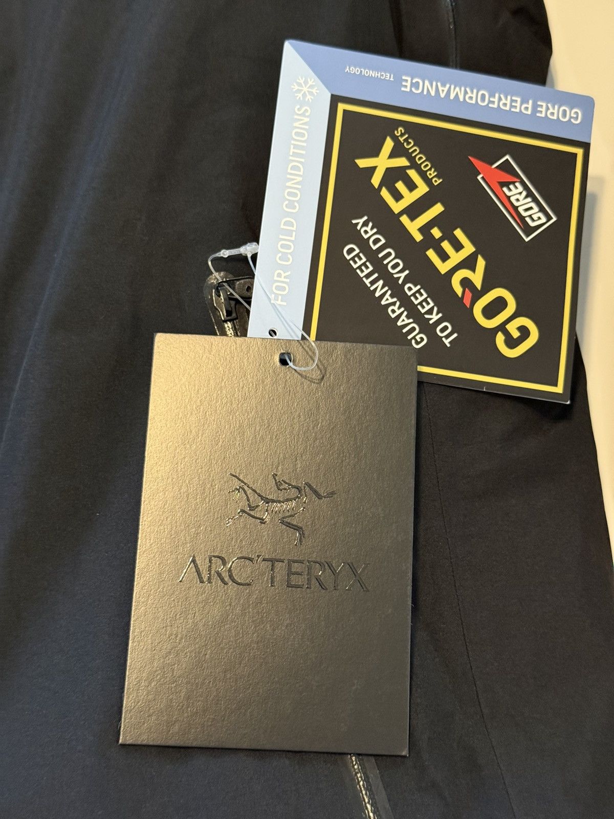 Arc'teryx Beta Insulated Jacket Size US XL / EU 56 / 4 - 5 Thumbnail