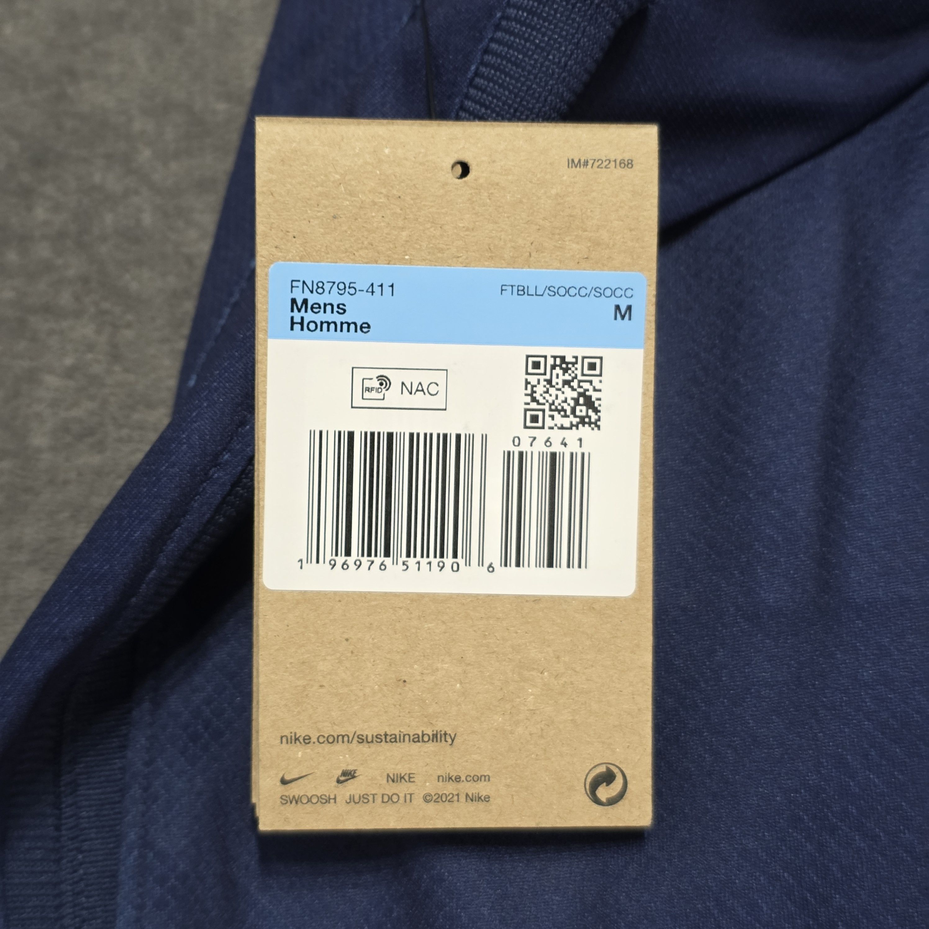 Nike Nike football shirt Psg Vitinha Size US M / EU 48-50 / 2 - 5 Thumbnail