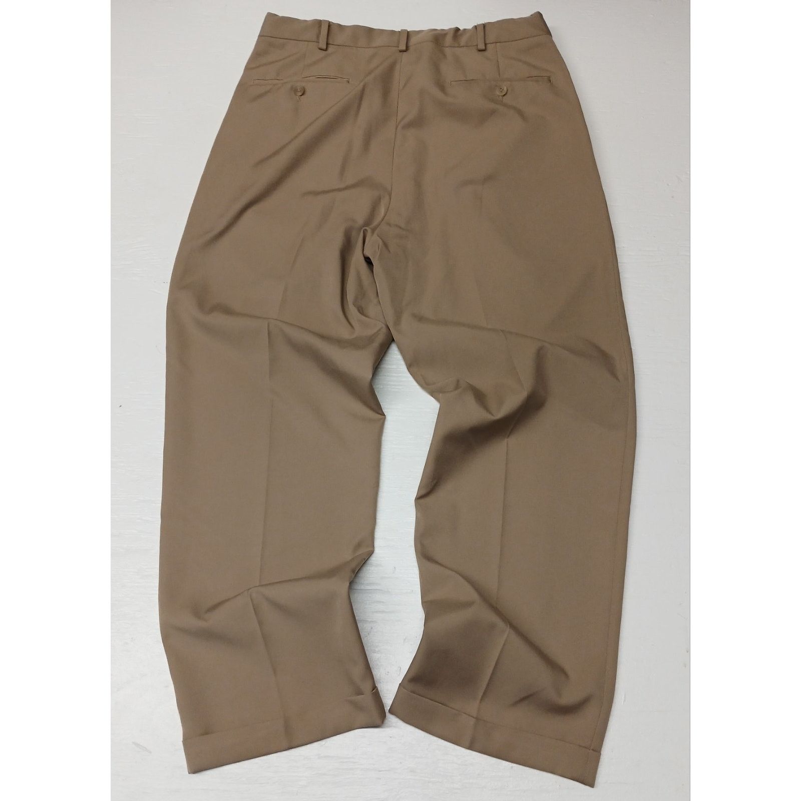 Jos. A. Bank Jos A. Bank Tan (34x29) Comfort Relaxed Casual Pants Size US 34 / EU 50 - 8 Thumbnail
