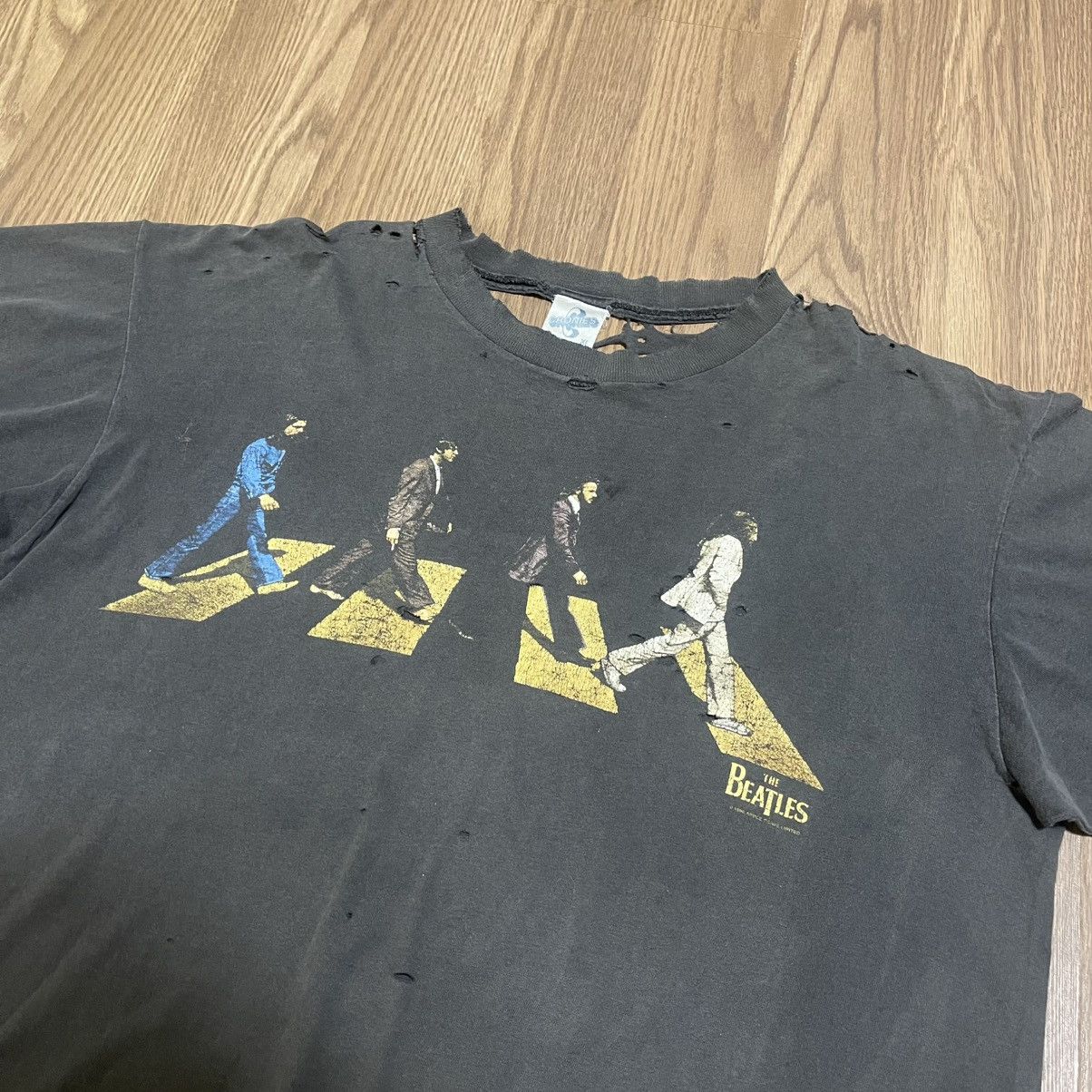 Vintage Sun Faded black vintage 90s abbey road Beatles band tee Size US L / EU 52-54 / 3 - 2 Thumbnail