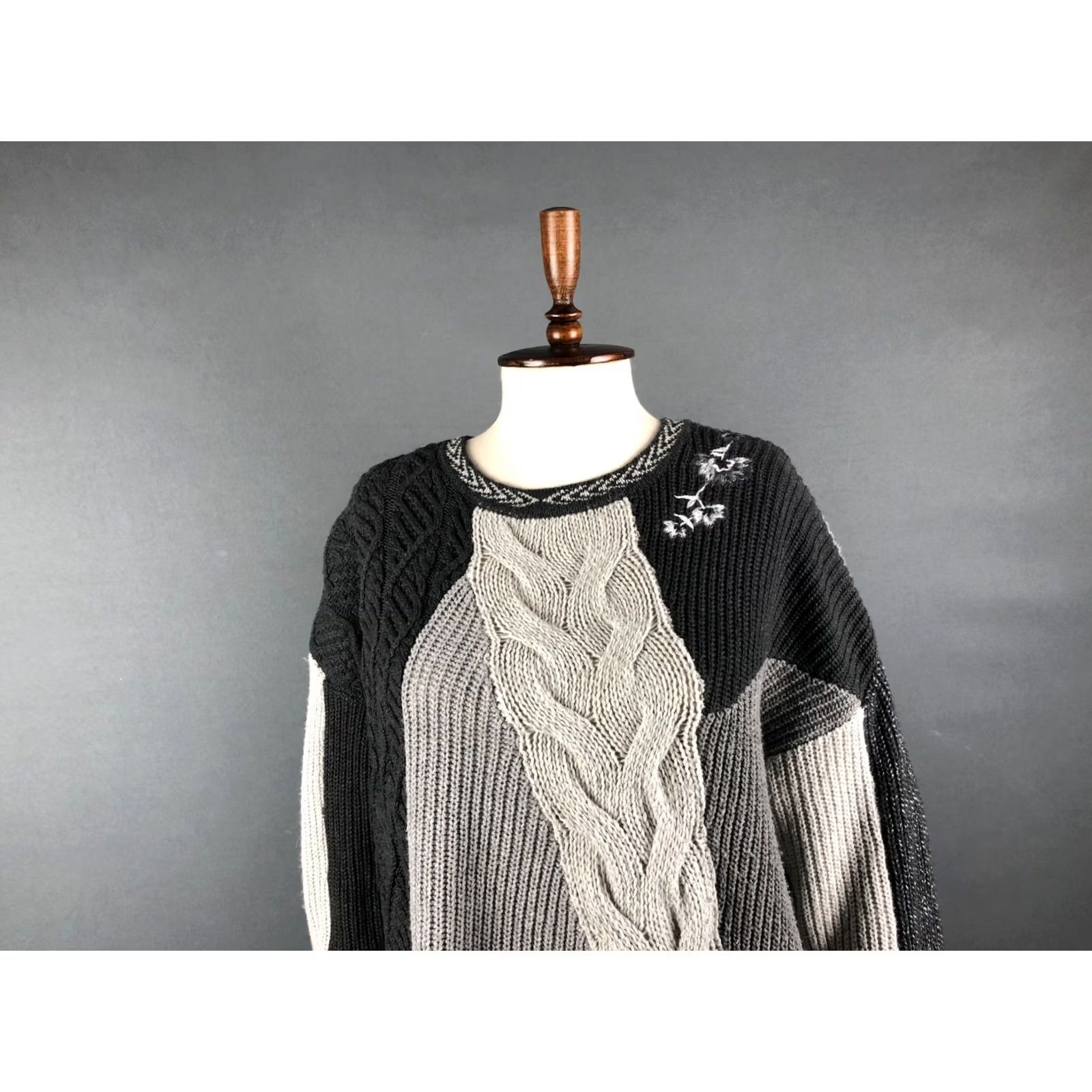 Desigual Desigual Women's Sweater Gray Cotton Blend Floral Cable-Knit Crew Neck Pullover Casual Size M Womens Size M / US 6-8 / IT 42-44 - 5 Thumbnail
