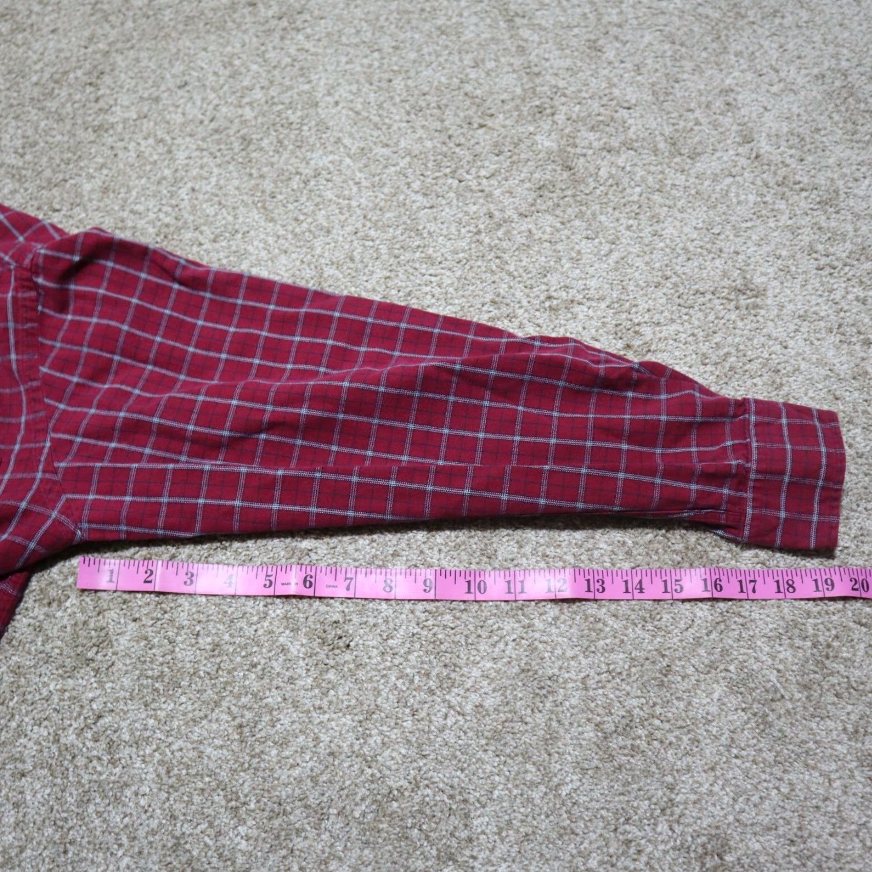 Vintage VINTAGE St. John's Bay Shirt Plaid Button-Front 100% Cotton Men M Red Classic Fit Button-Up Size M Mens Size US M / EU 48-50 / 2 - 6 Thumbnail
