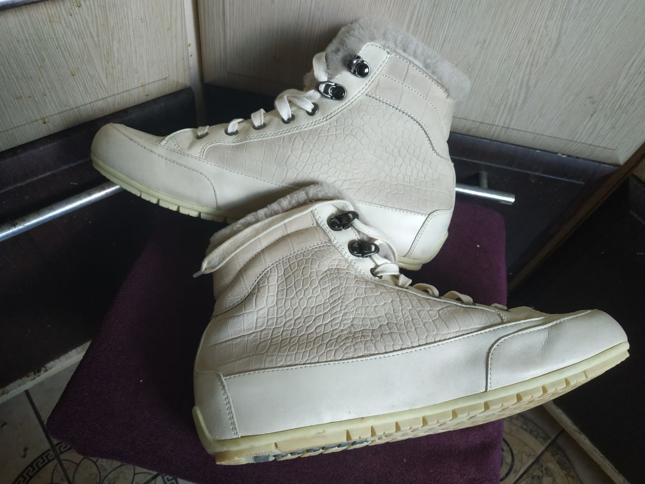 Other Candice Cooper Fur Lined Winter Sneakers Boots White 8.5 Size US 8.5 / IT 38.5 - 13 Thumbnail