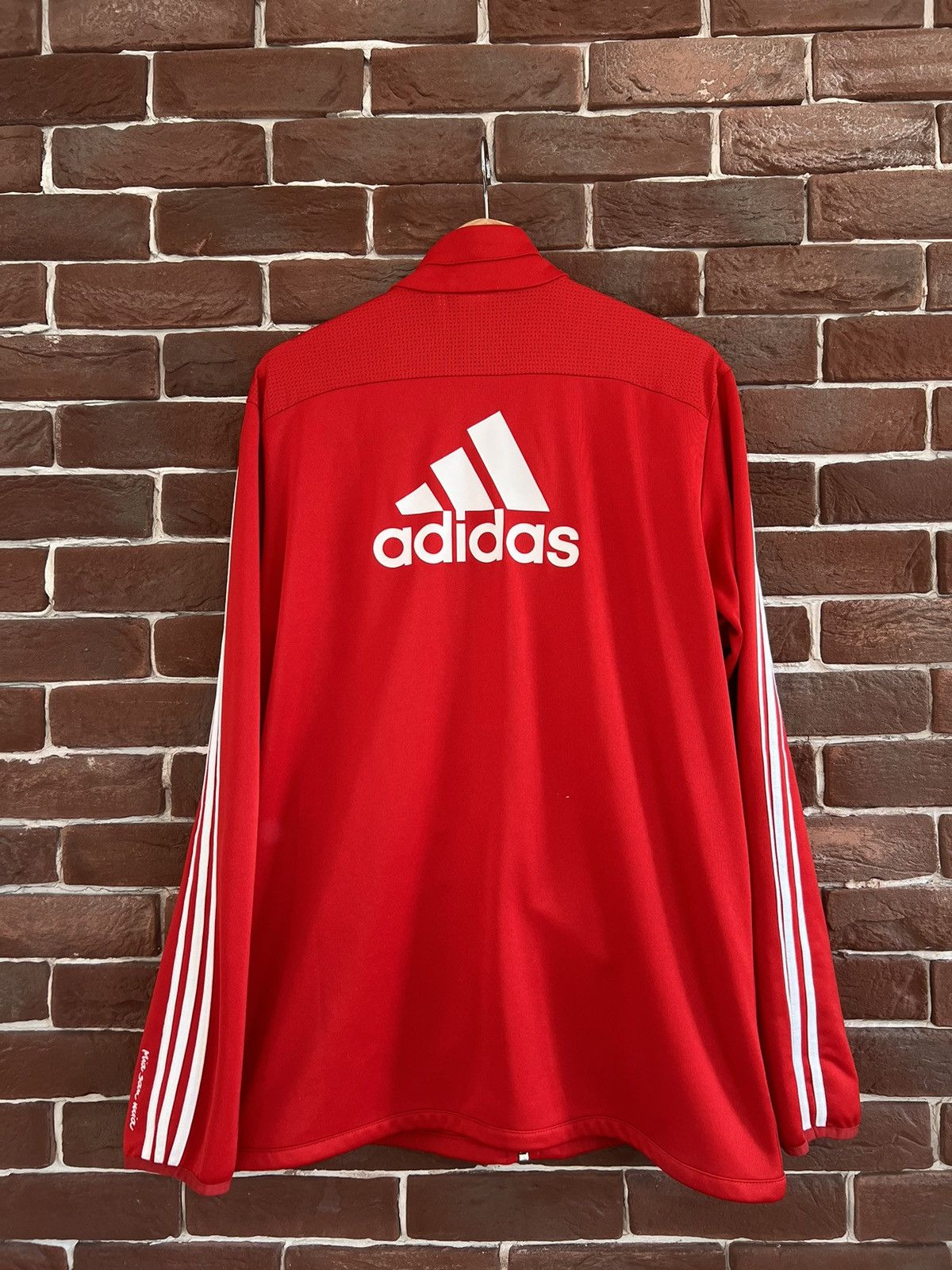 Vintage Rare Vintage Bayern München 2013 Jacket Red Adidas Soccer Size US L / EU 52-54 / 3 - 2 Thumbnail