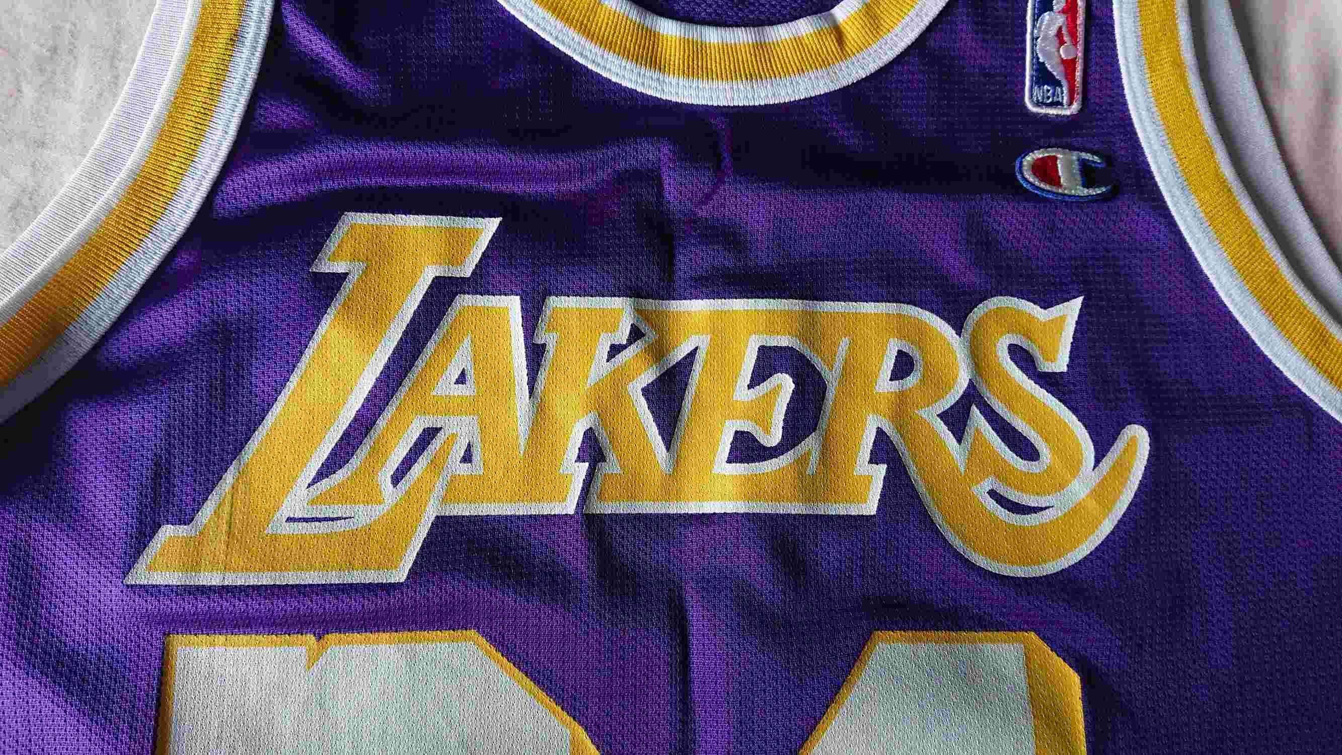 Champion Champion Lakers Shaquille O'Neal 34 Jersey (Size 44) Size US L / EU 52-54 / 3 - 4 Thumbnail